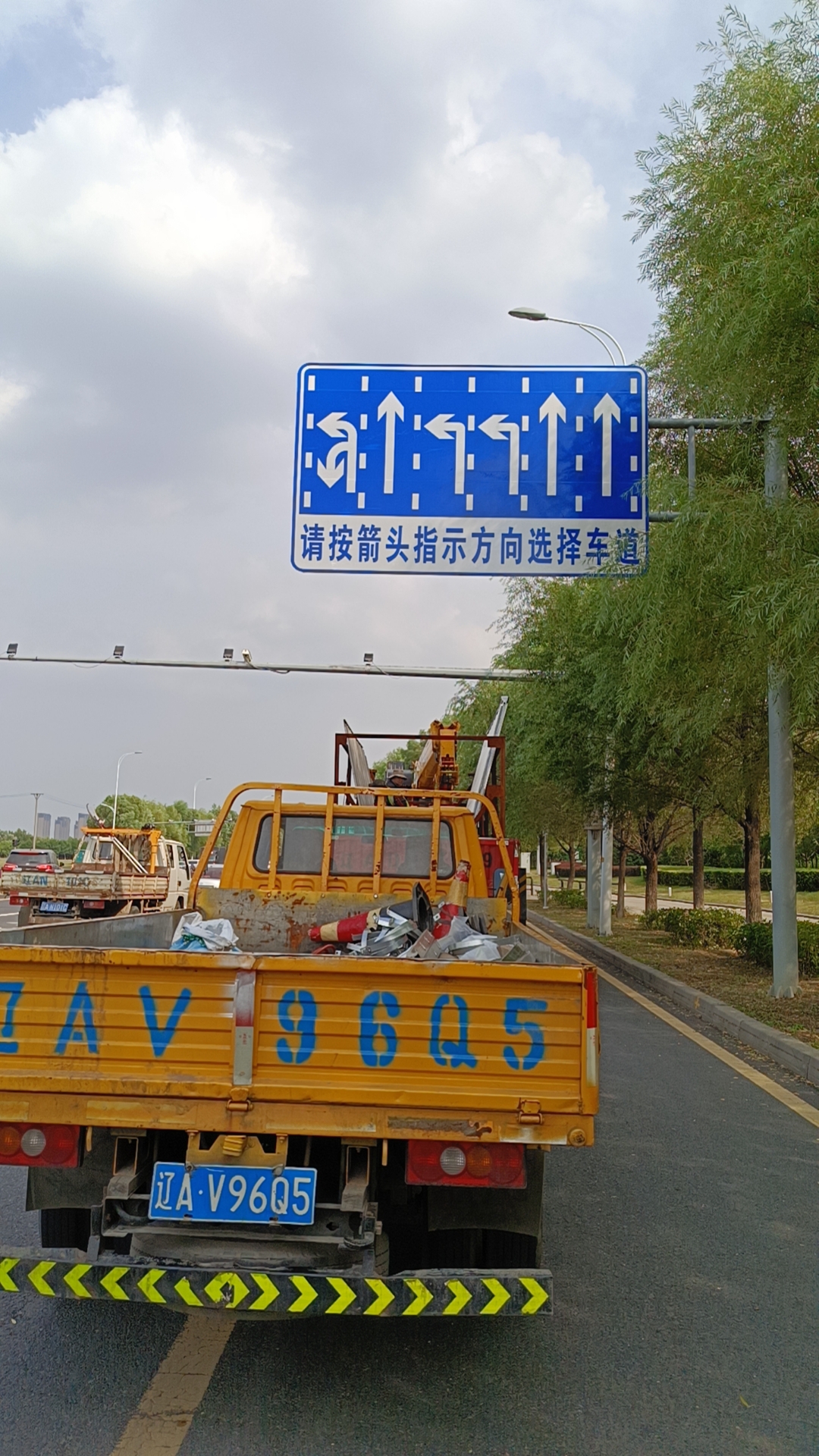 标识牌厂家哪家强?昊林交通来帮忙 标识牌厂家哪家强?昊林交通来帮忙