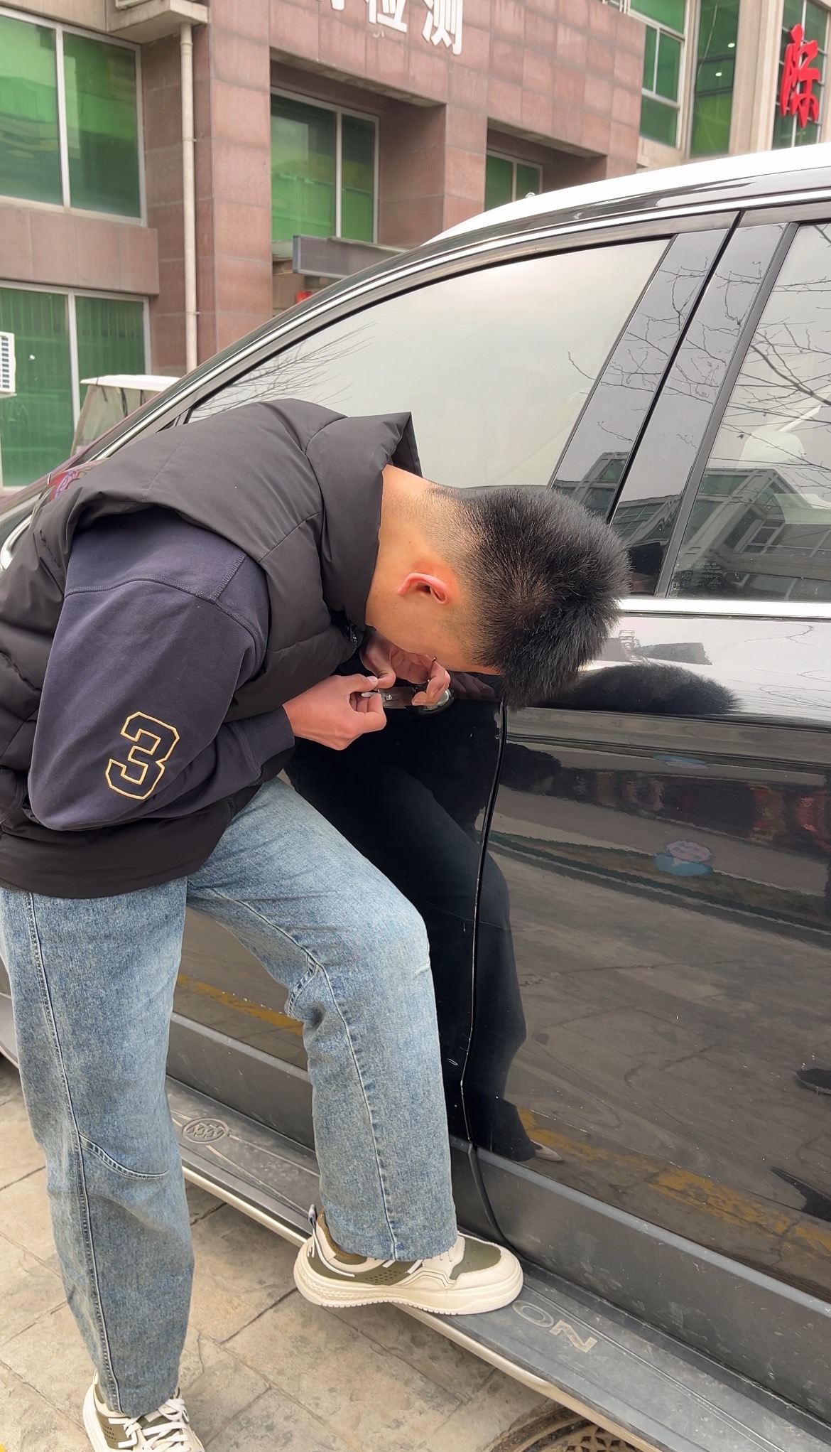 深聊备案上门正规开锁公司怎么选择，这些要点要牢记