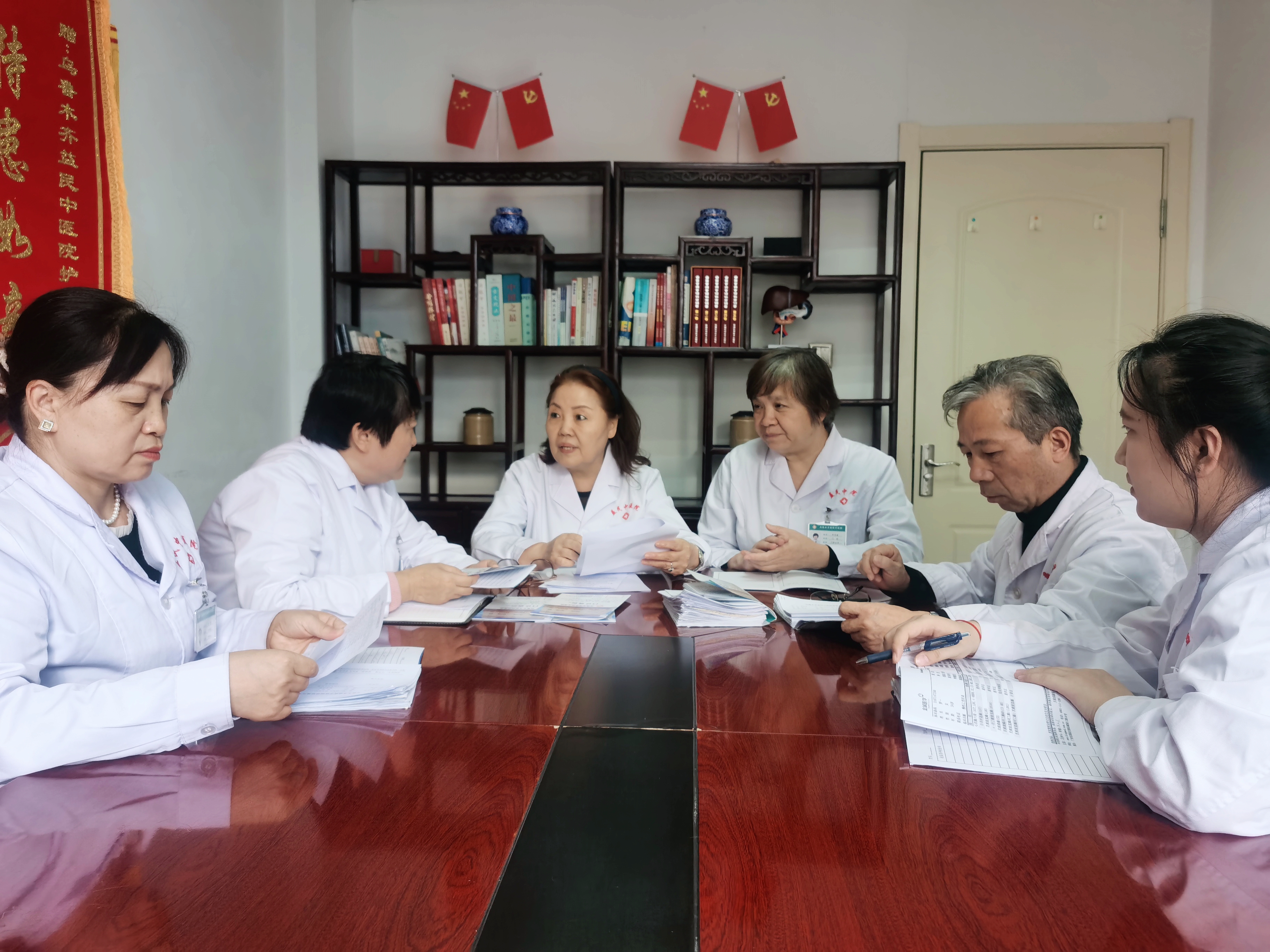 分析新疆乌鲁木齐治乙肝收费合理的医院，哪家性价比更高