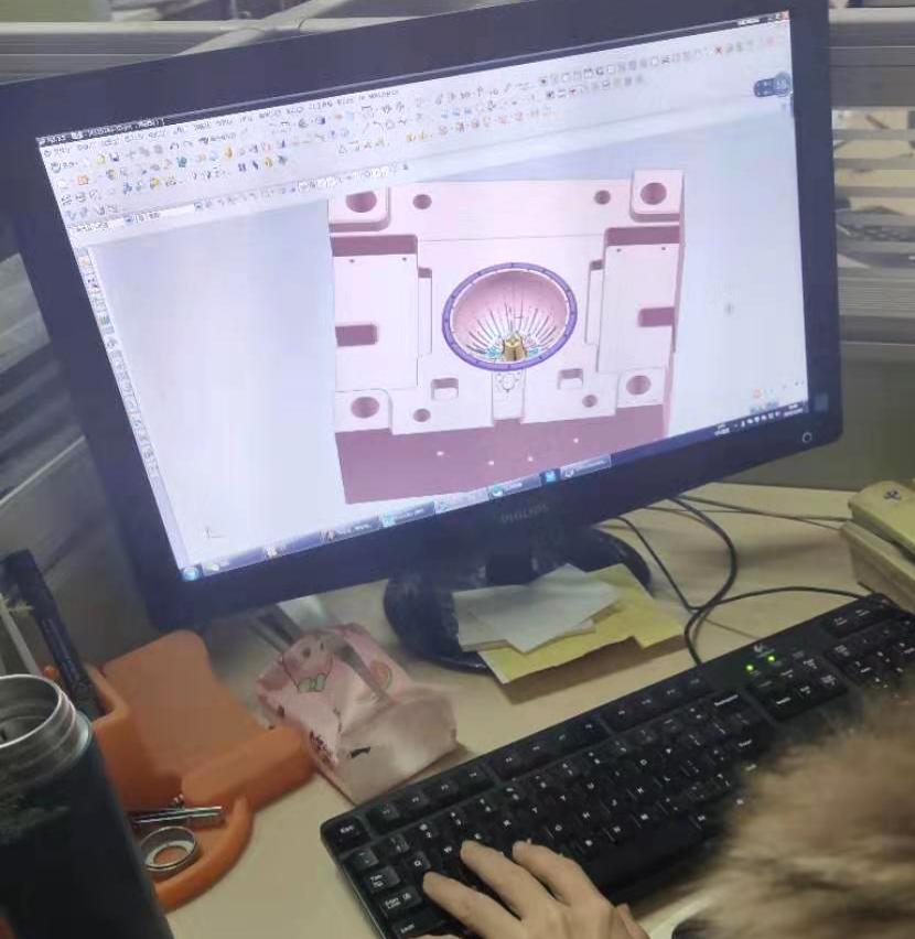 分析专业的注塑加工专业公司，如何选择靠谱的合作商？