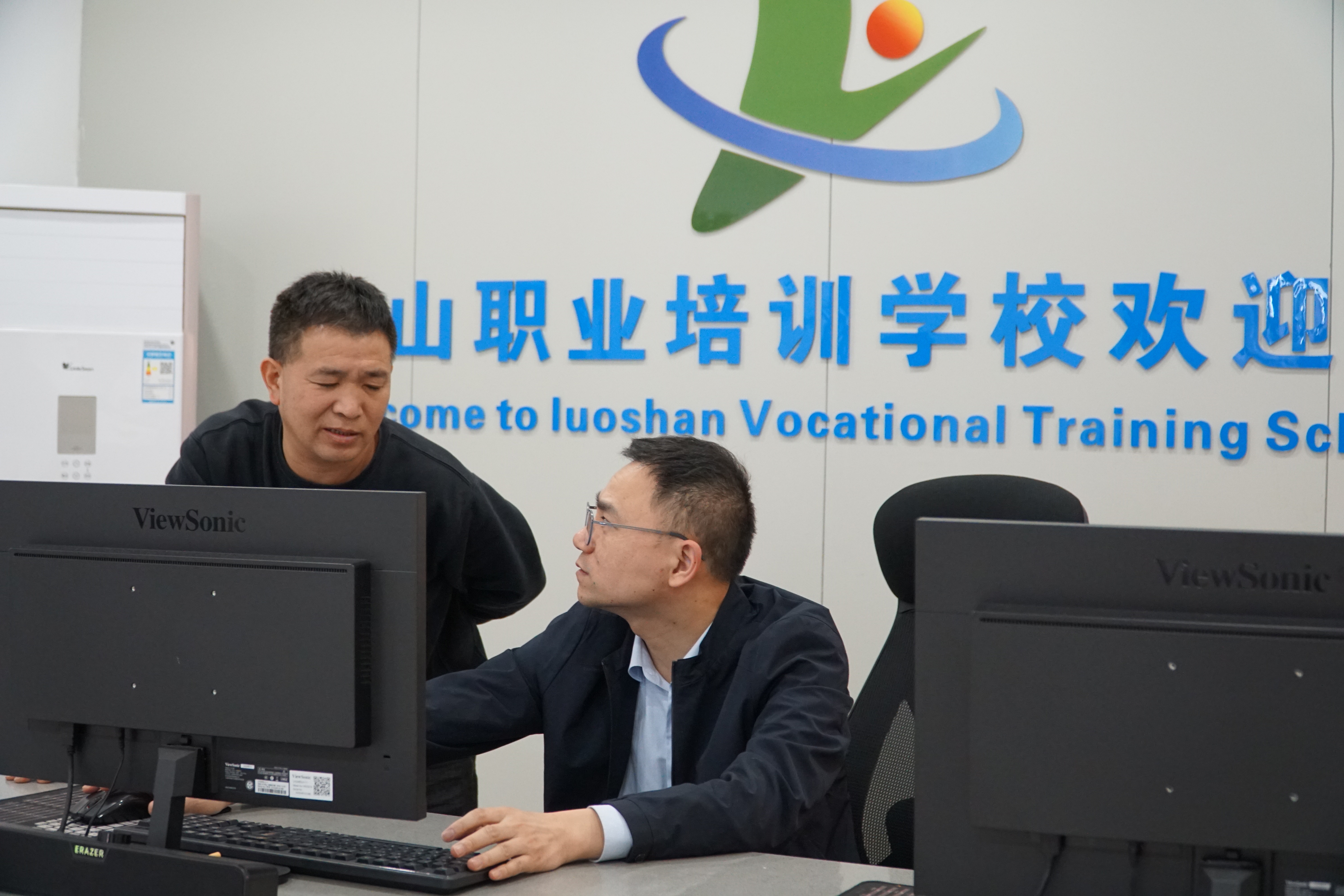 如何选择靠谱的罗山培训学校？模具设计培训攻略