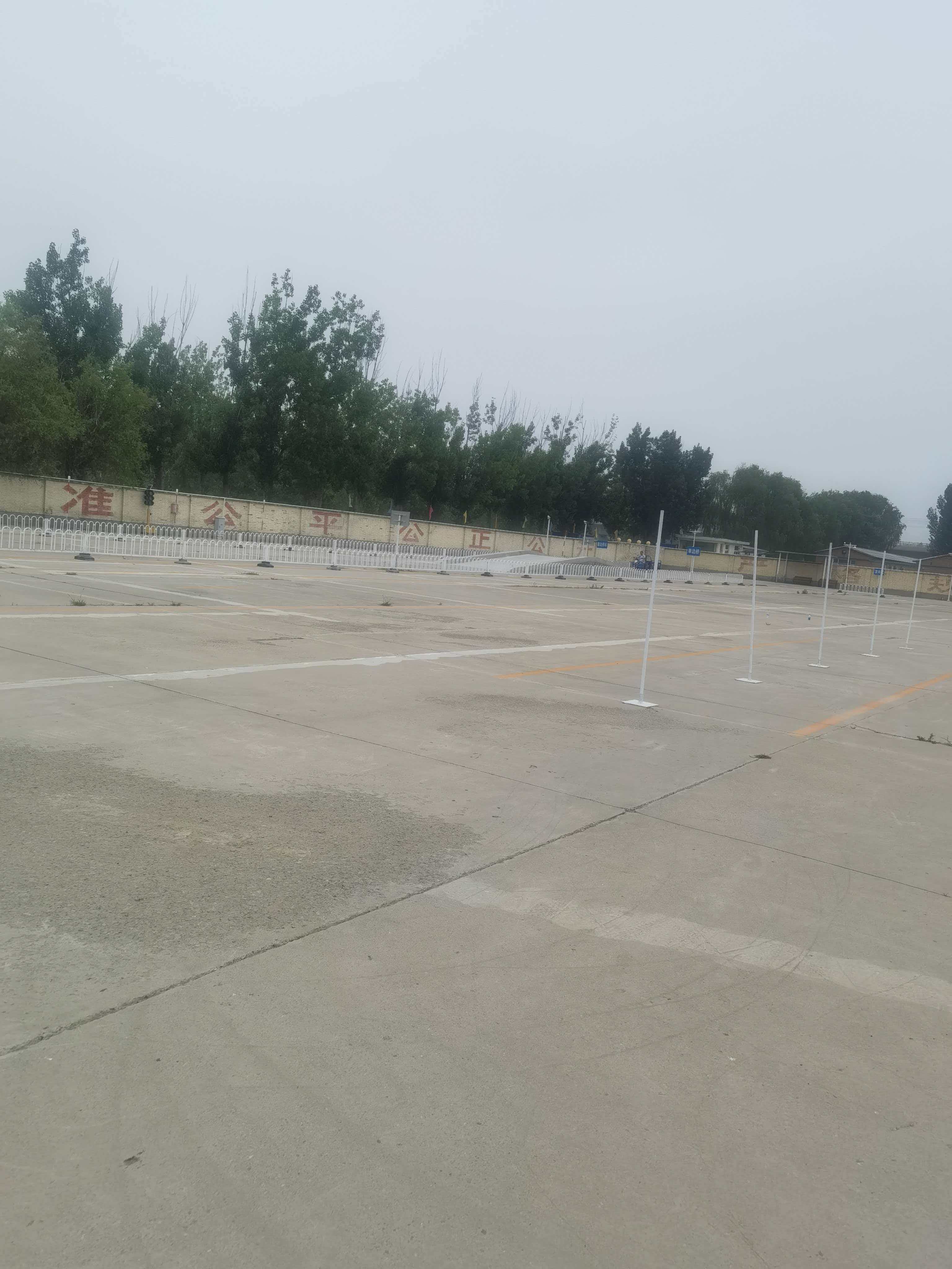 天津武清驾校推荐，鑫立驾校教练经验丰富，C1 驾照价格透明