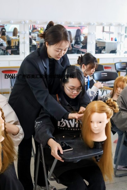 2026年化妆培训学校服务帮推荐甄选指南