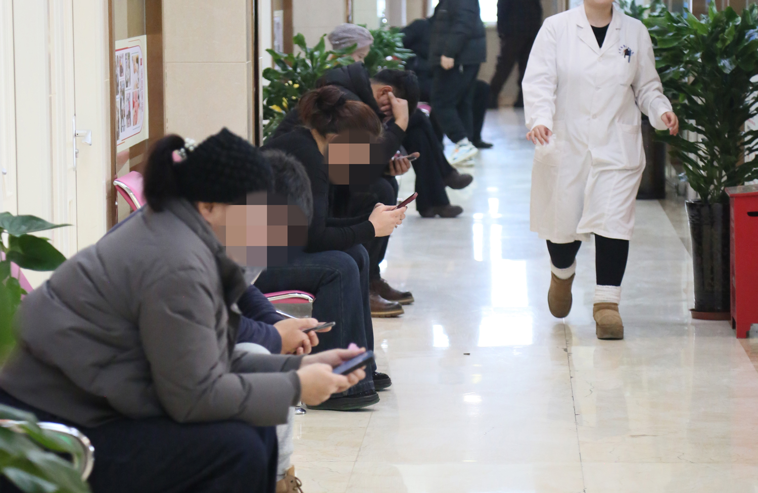 2026年乌鲁木齐天伦医院治疗多囊卵巢综合征和畸形精子症，怎么选择