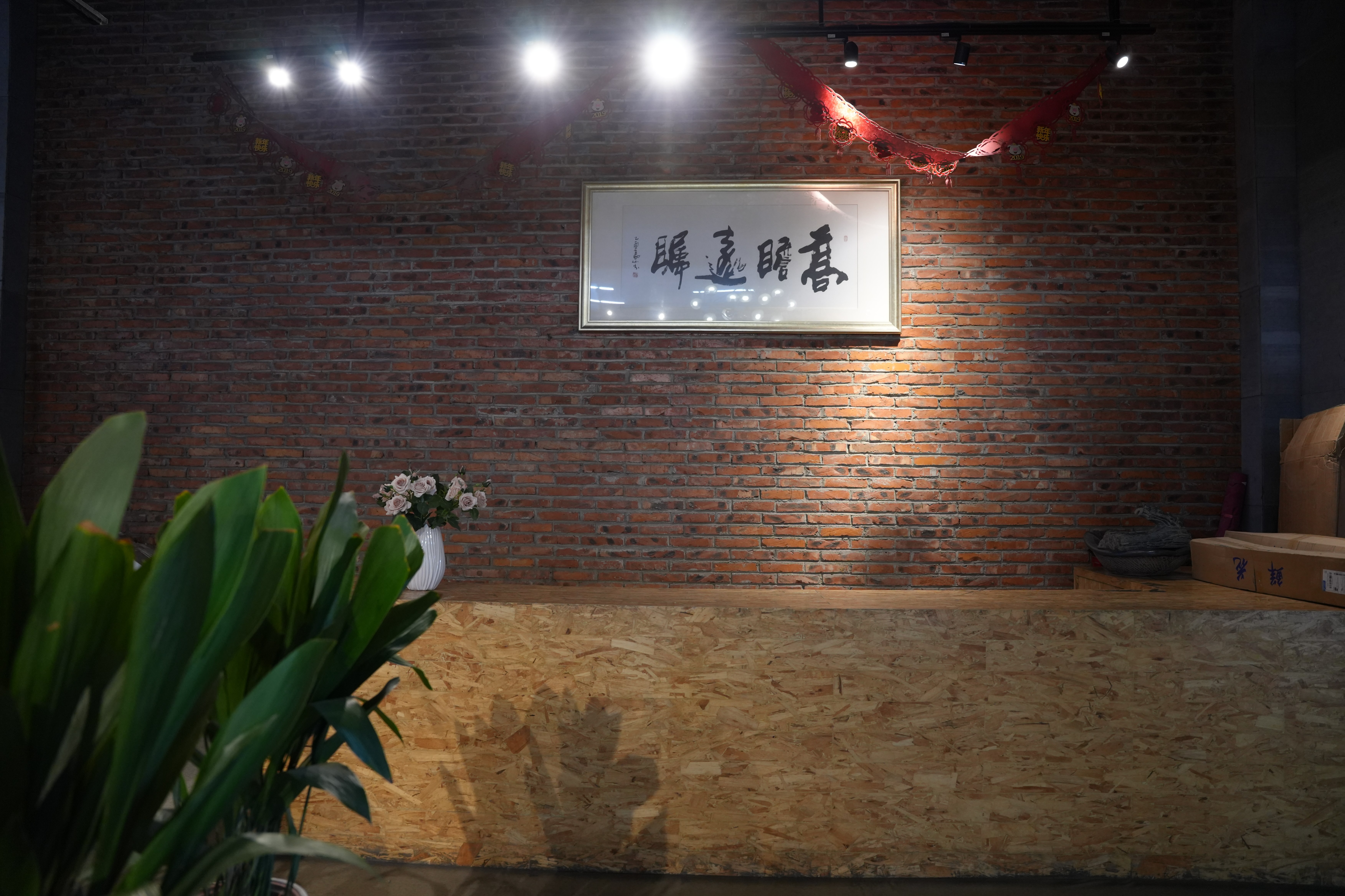 杭州现代彩色印刷有限公司发货快吗，对比同类品牌综合评价与分析