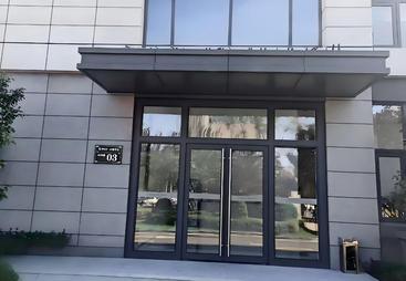 有没有低端的断桥铝门窗厂家推荐，正沃系统窗报价明细无隐形消费