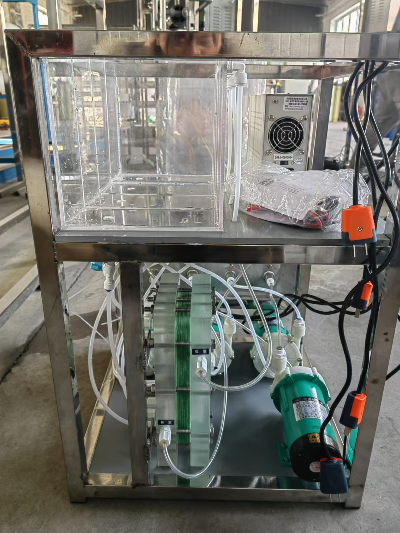 自动化电渗析实验机多少钱？利佳水处理价格分析