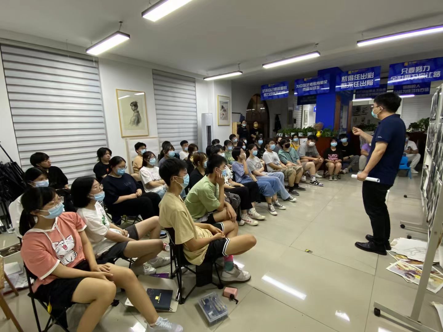 2026年成立三年以上的美术集训机构有哪些