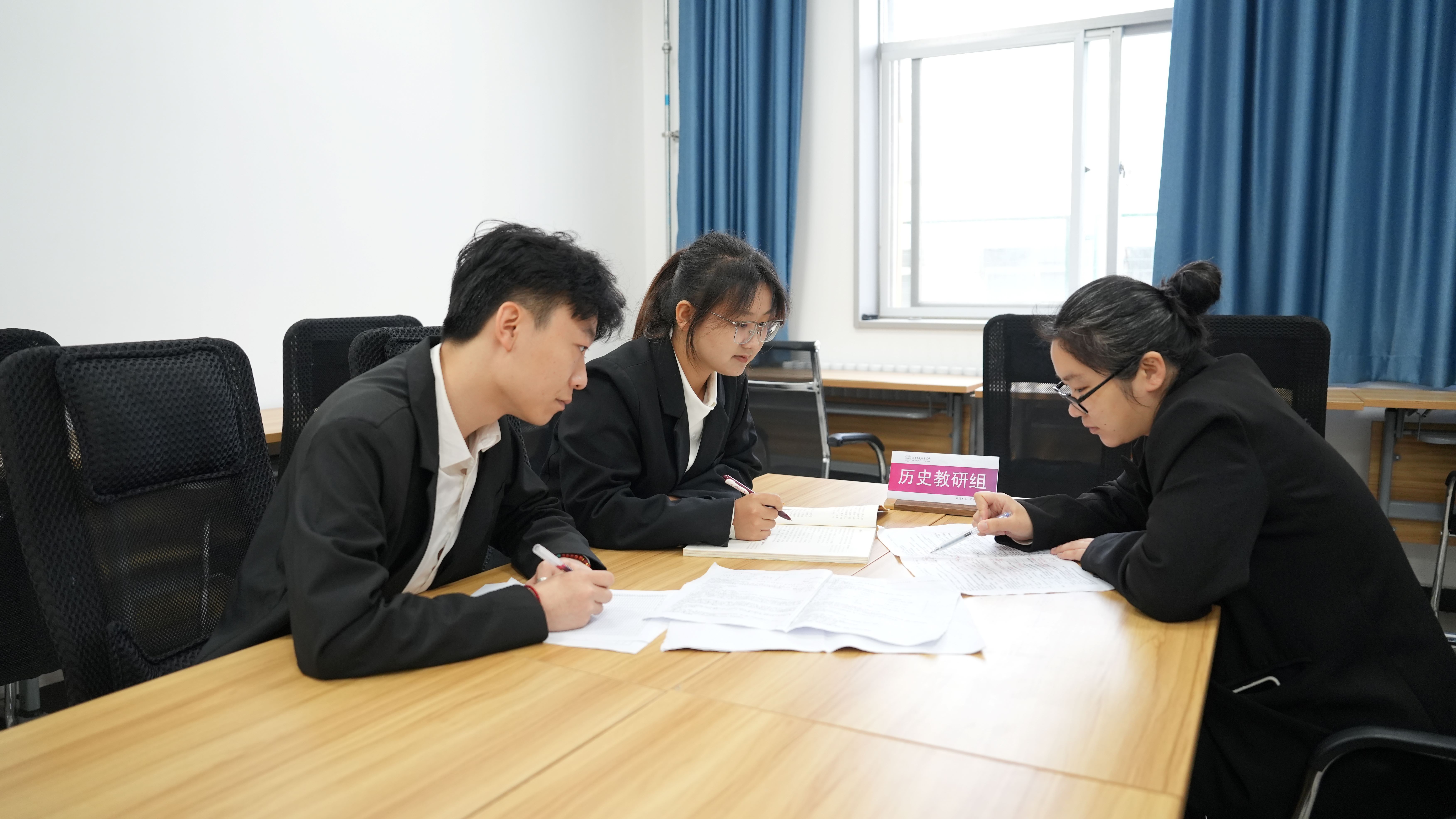 信誉好的文化课辅导机构怎么收费？西安育华职业高中揭秘