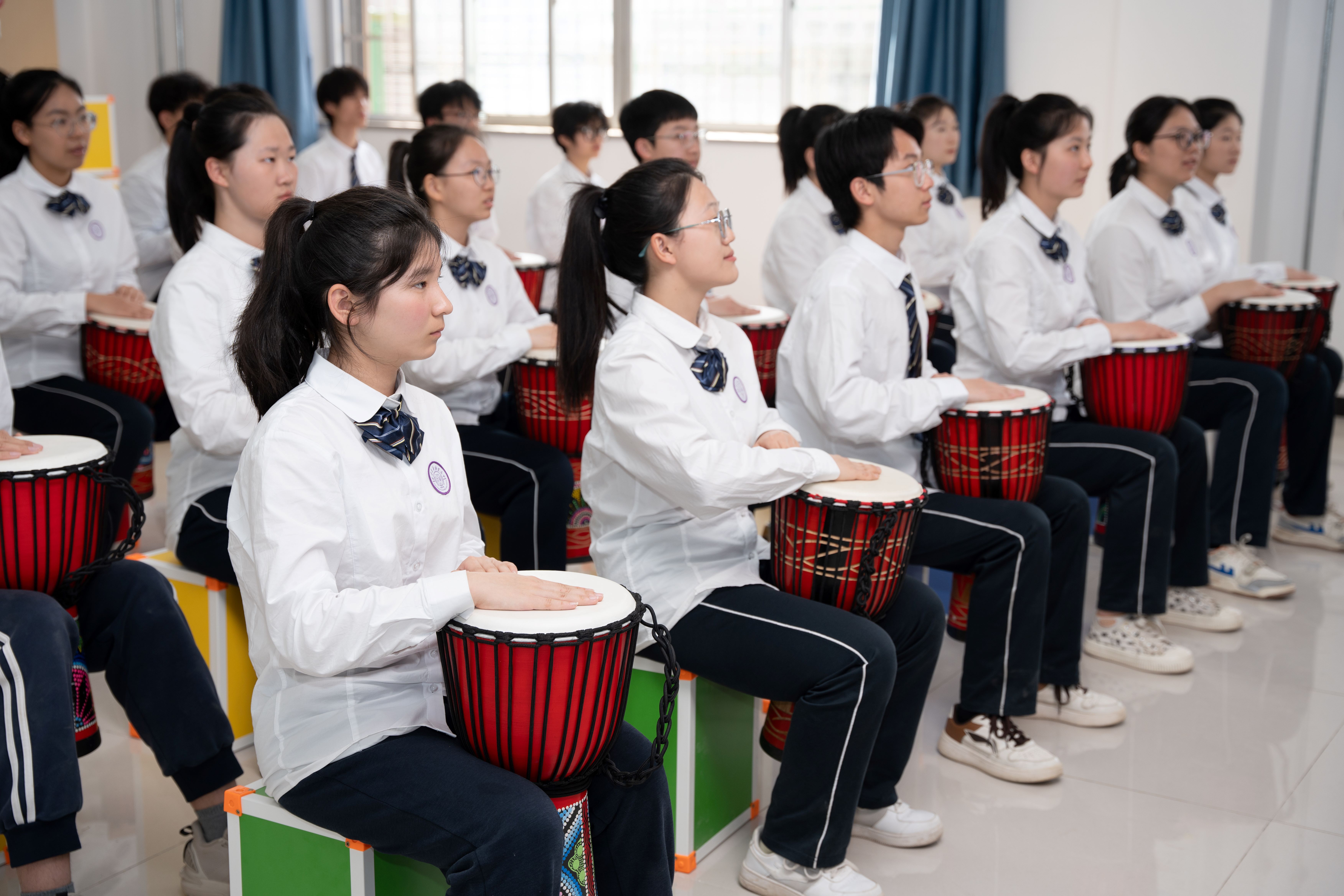 深聊西安育华职业高中，如何培养学生综合素养与个性思维
