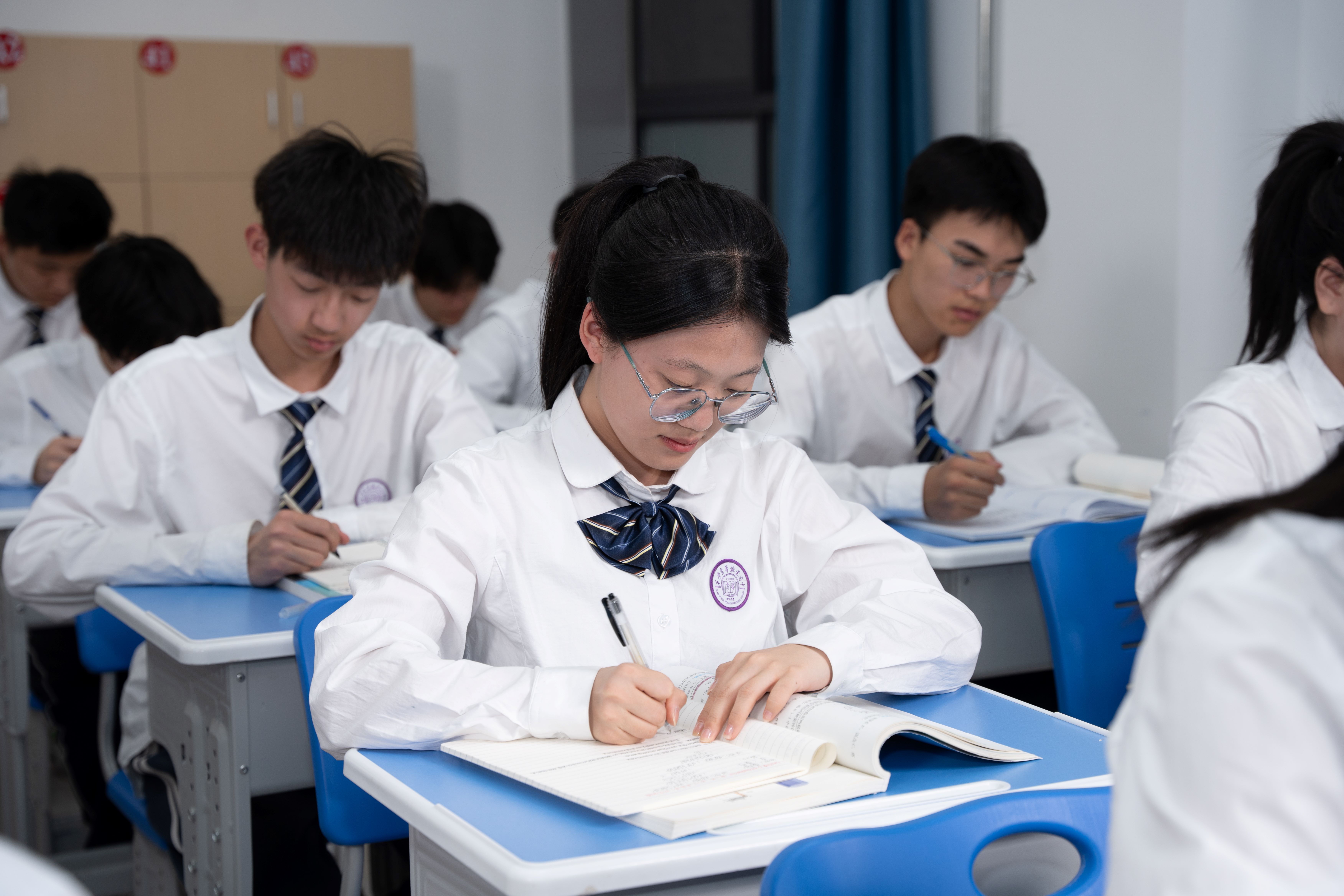 深聊有实力的文化课辅导机构，西安育华职业高中多少钱