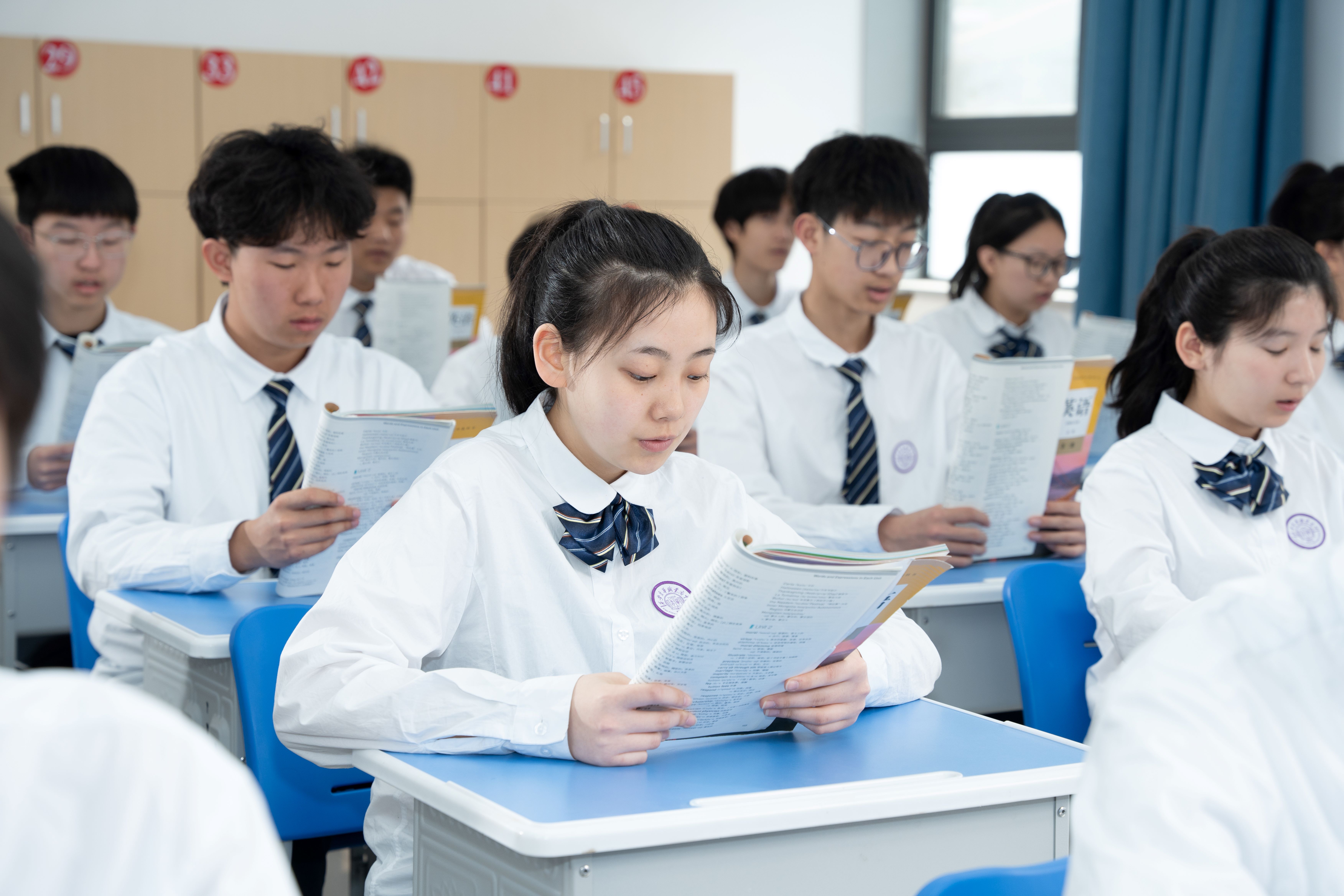 2026年知名的升学复读学校有哪些？西安育华职业高中团队实力测评