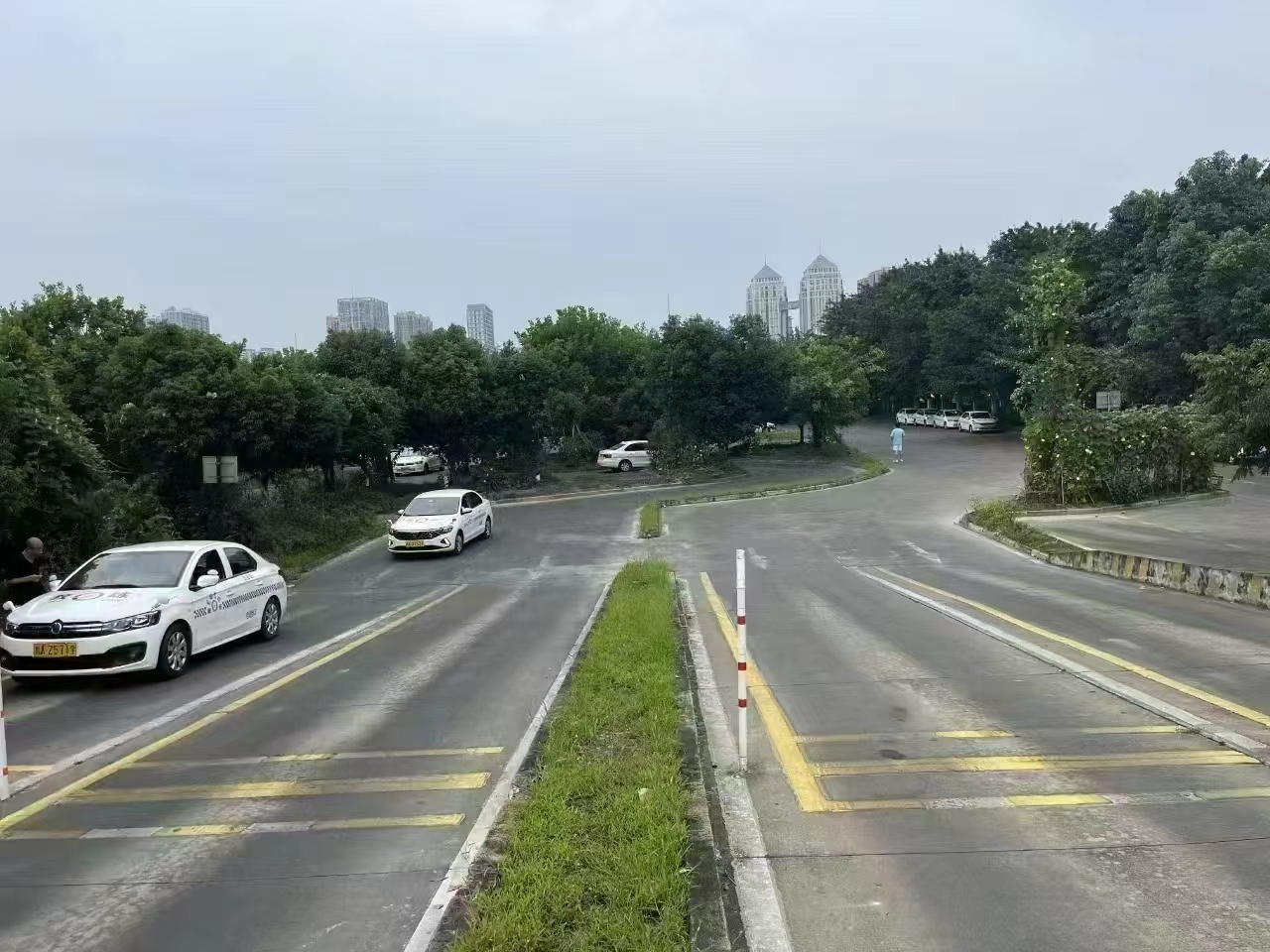 驾校教练持证上岗与科目一约考及点位教学精准度综合实力推荐 驾校教练持证上岗与科目一约考及点位教学精准度综合实力推荐