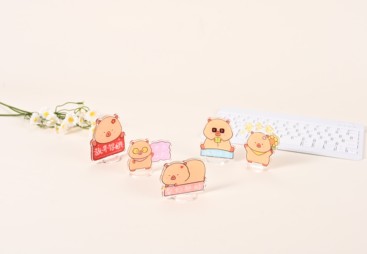 金华亚克力立牌定制生产厂哪家技术强、双层亚克力立牌定制生产商哪家好、原创亚克力立牌定制供应商哪家好质量参考评选