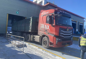 吉林玉米卸车用固定式深基础液压翻板厂家哪家好？靠谱生产厂家实力参考