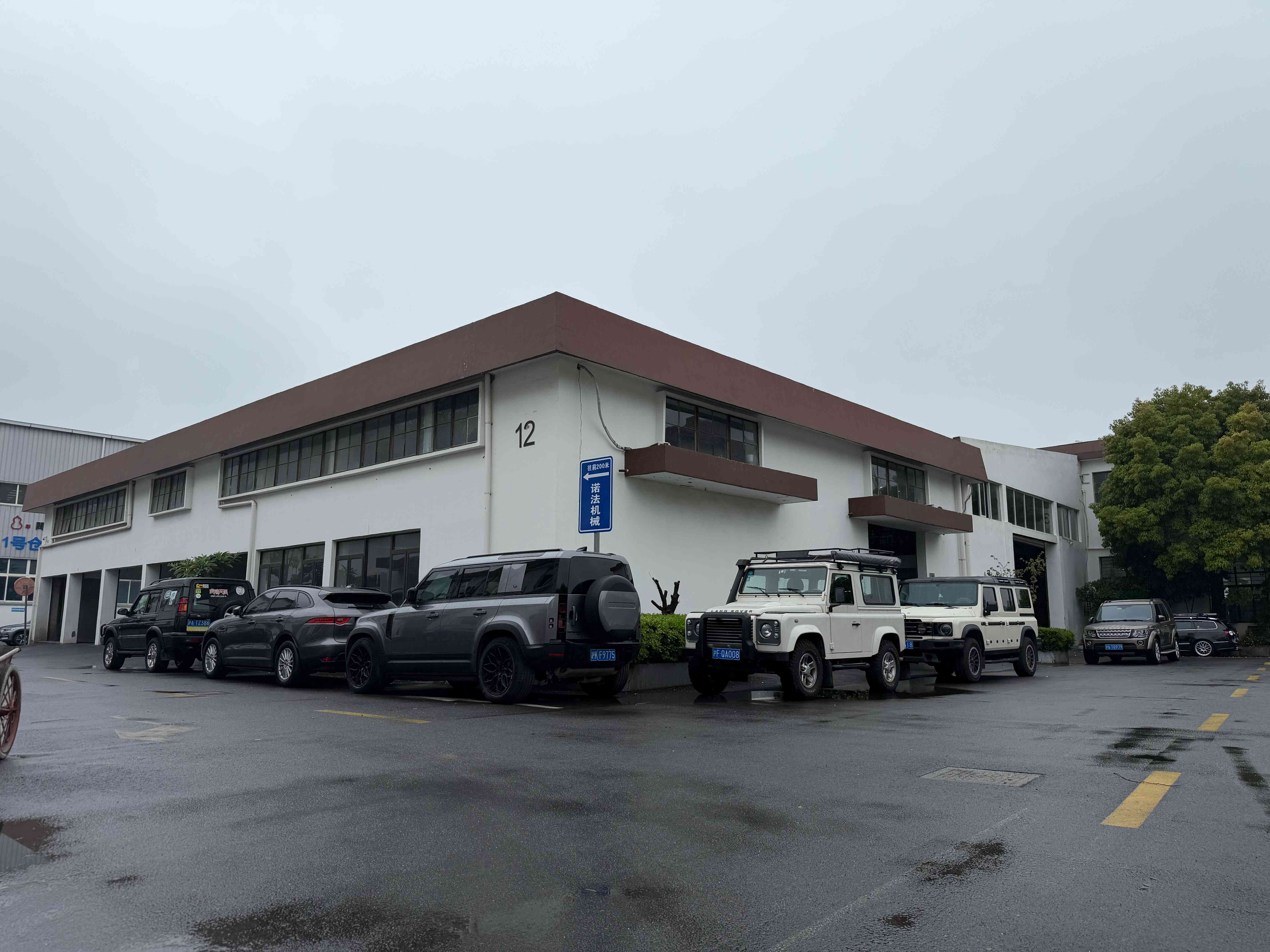 路虎改装升级口碑哪家好？路虎兄弟（撼路者）受认可