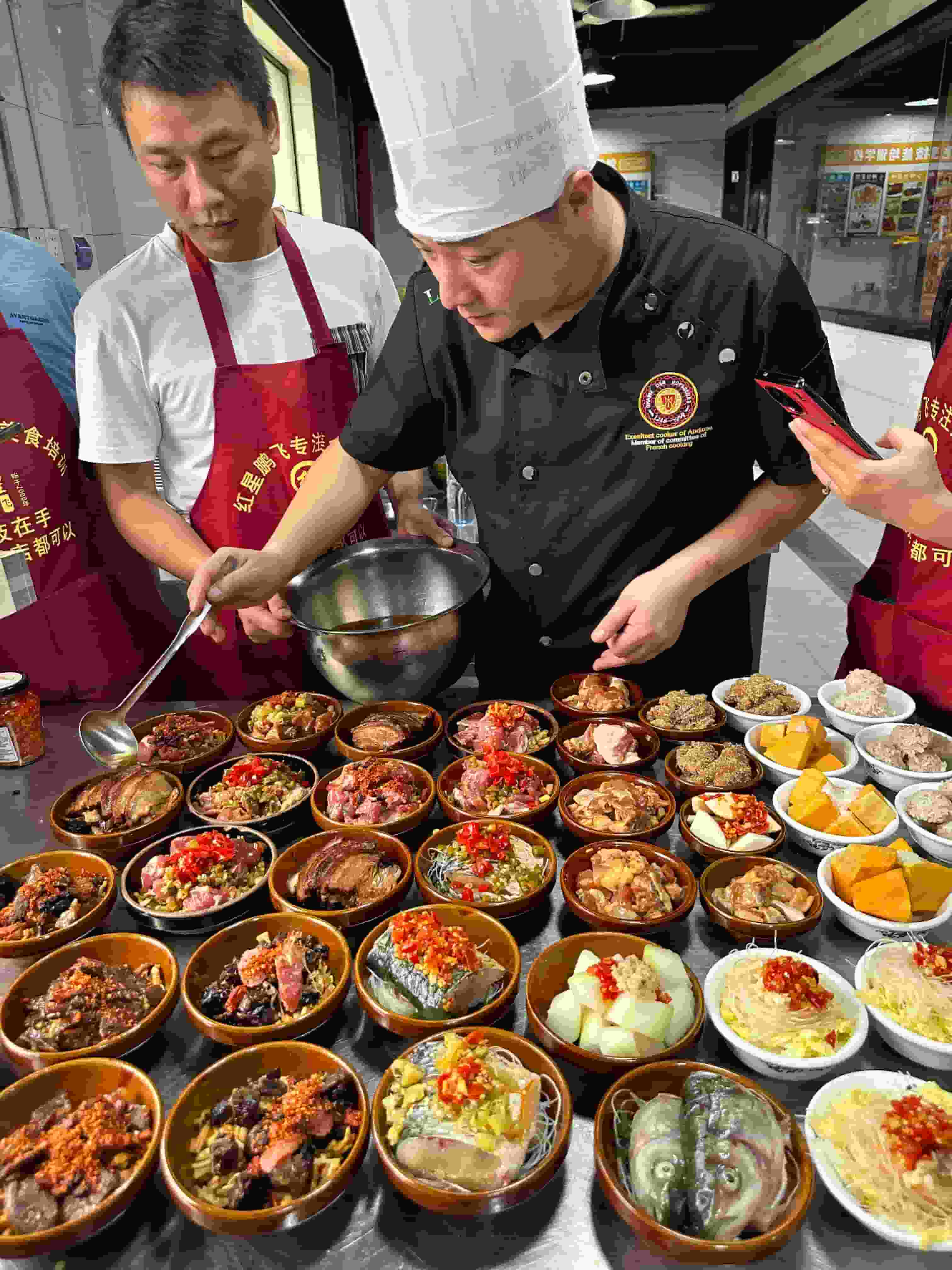 曾鹏飞小吃店选址攻略,费用如何? 曾鹏飞小吃店选址攻略,费用如何?
