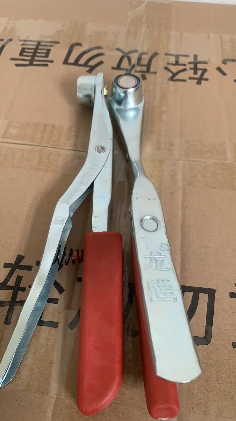 强磁吸盘式安全手生产厂家选购指南，龙鹰安全手源头厂家