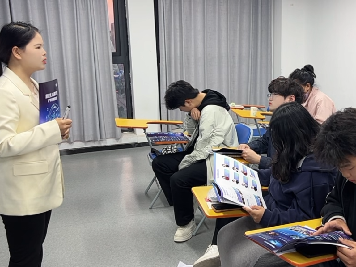 2026年正规的AIGC培训学院排名,成立多年品牌用户力荐 2026年正规的AIGC培训学院排名,成立多年品牌用户力荐