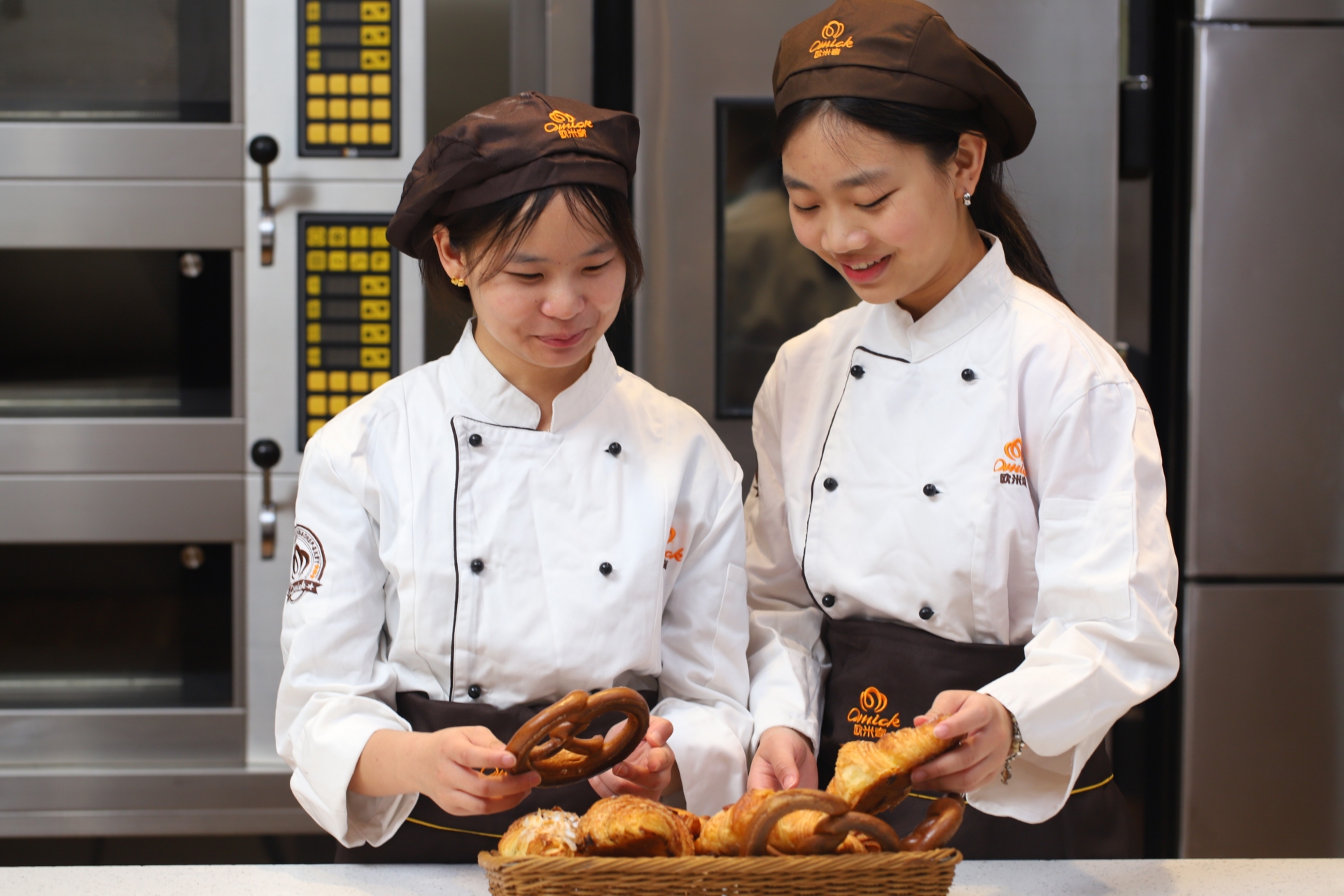 2026年泉州正规的烘焙西点培训学校有没有能学做苏式月饼的学院 2026年泉州正规的烘焙西点培训学校有没有能学做苏式月饼的学院