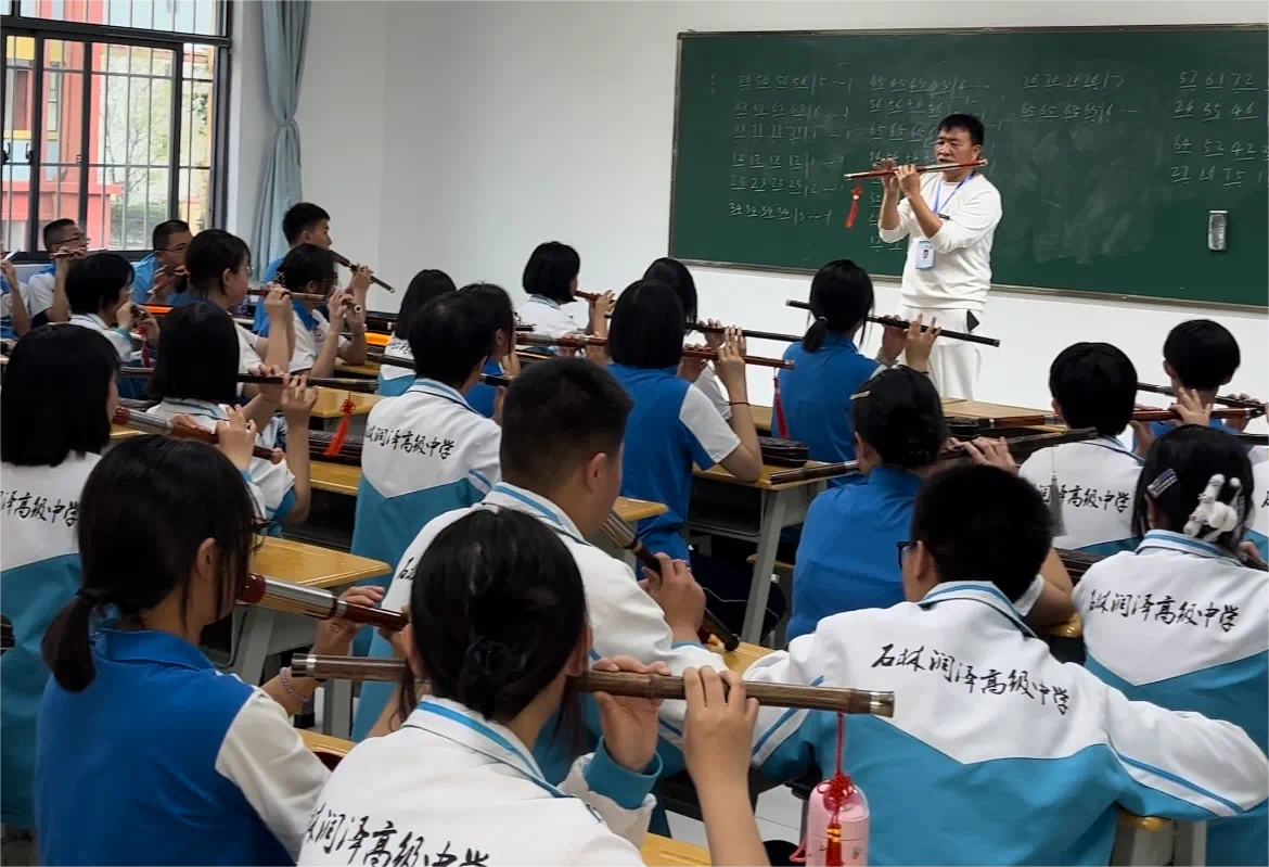 2026年石林民办高中排名，石林润泽中学师资流失率低