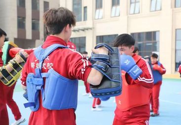 要鹅坡武校招生处热线，毕业生升学参军就业出路盘点