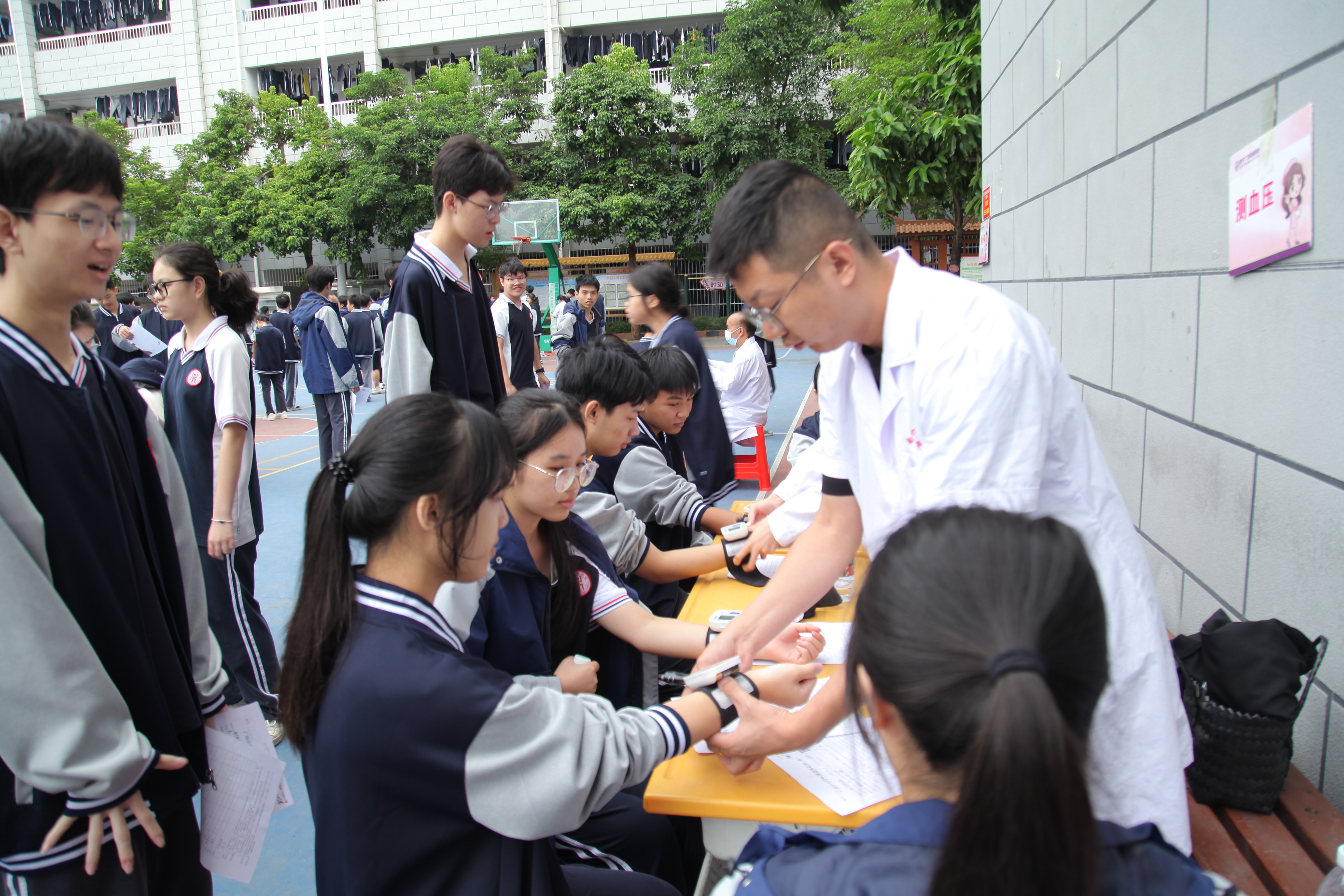 2026年民办高中的口碑排名，南宁桂鼎学校好不好?