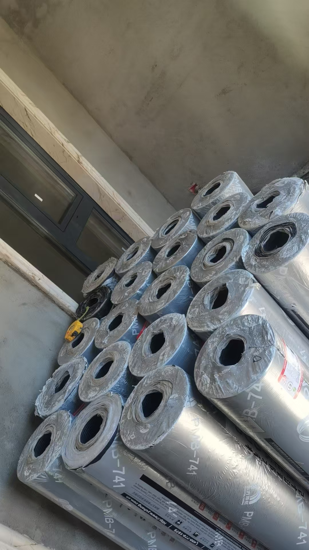 资质齐全的防水企业怎么选，圣以勒防水告诉你