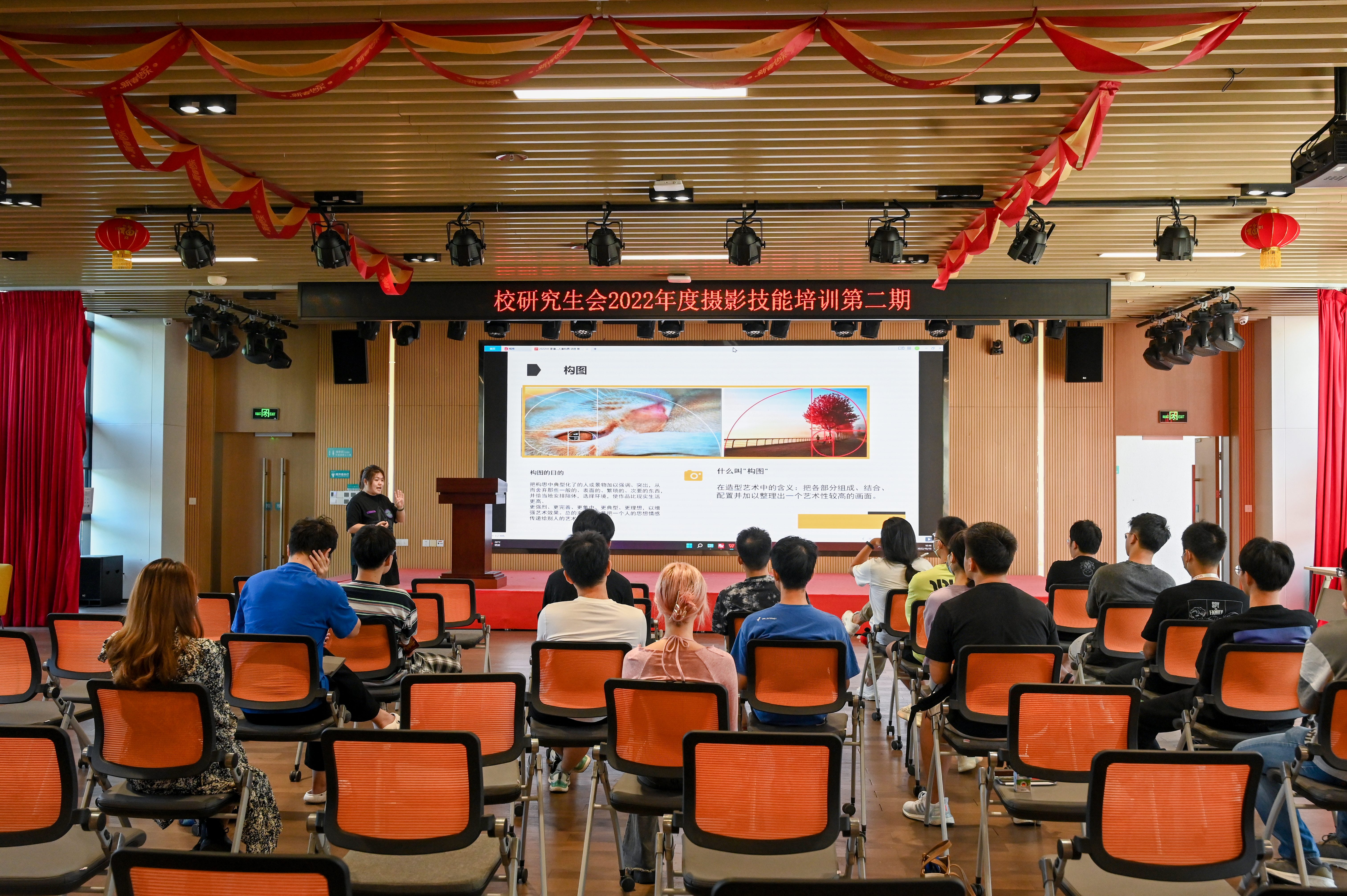 深圳光影元素摄影培训,口碑如何?