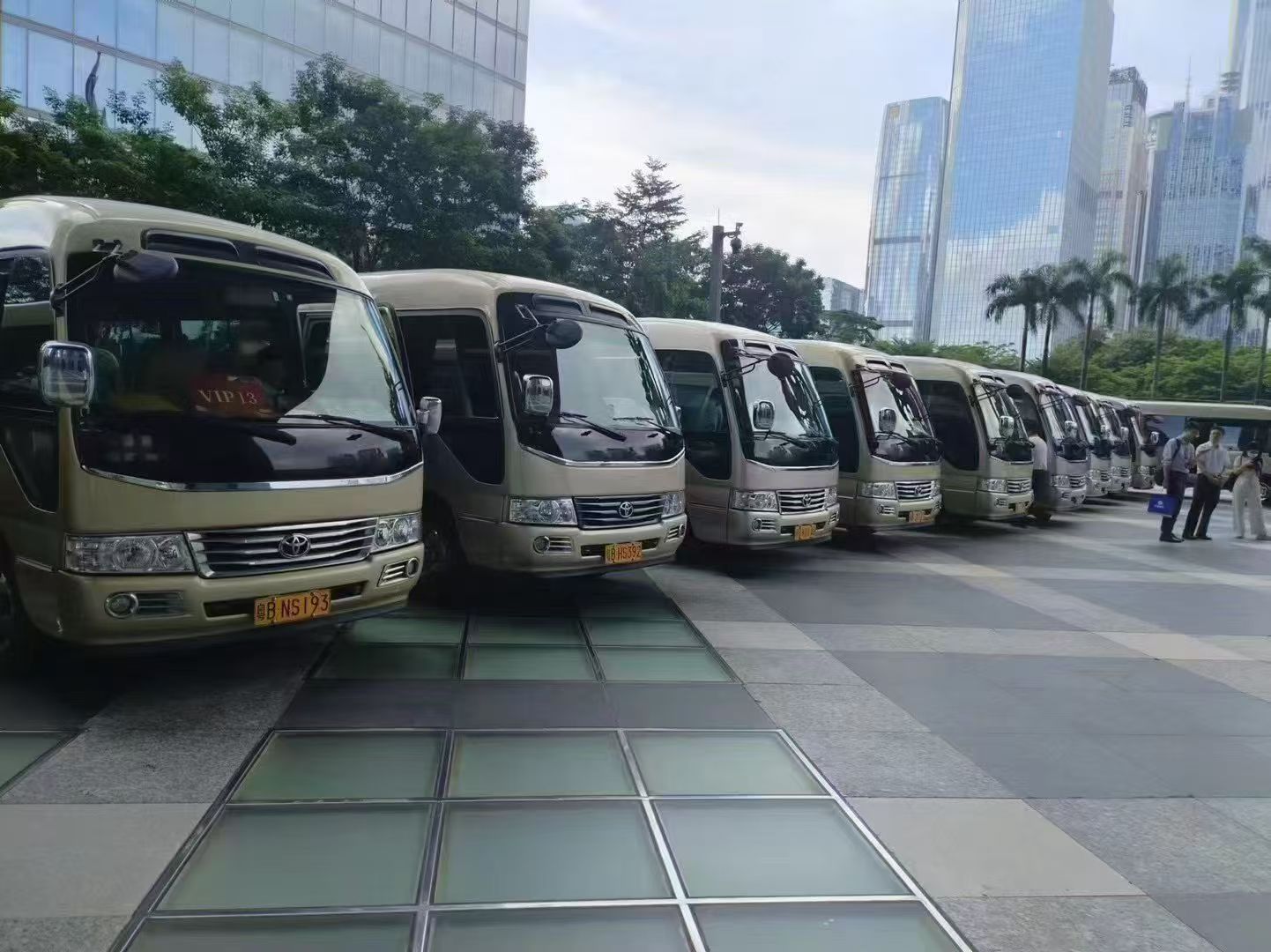 深圳中港商务租车机构选哪家?广受信赖服务商筛选名录,避坑挑选指南(图2)