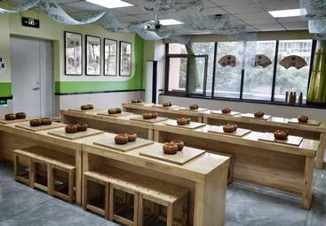 少儿学围棋哪个老师好，弈博雅围棋告诉你选师
