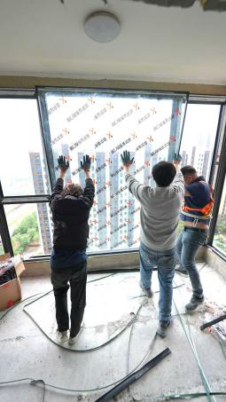2026年热门的阳台全封闭窗户生产厂家有哪些