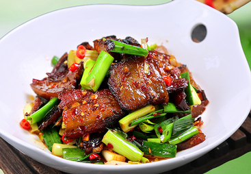 2026年口碑好的湘菜店：红烧肉与聚餐环境实力参考