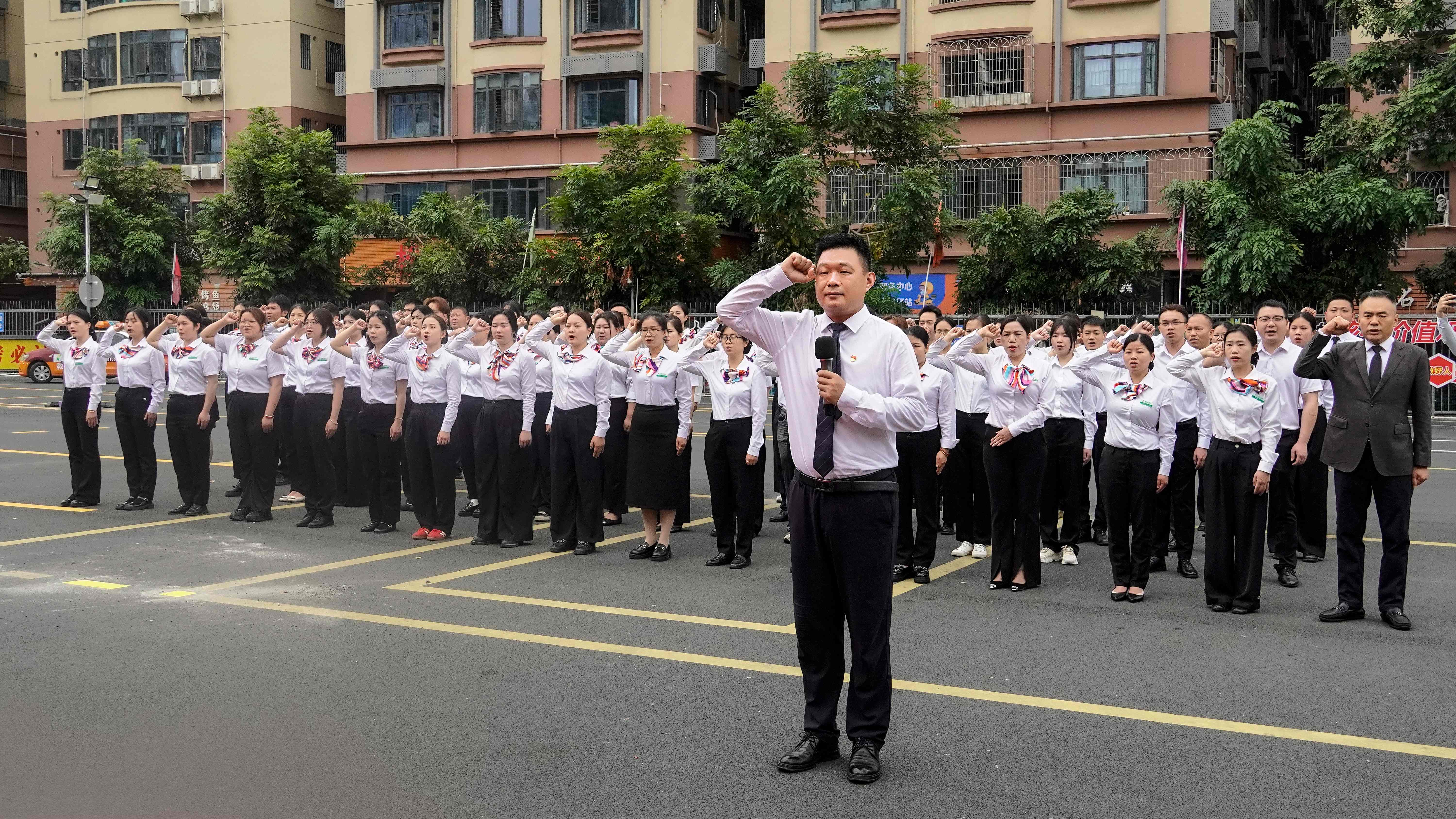 鹏城驾校的品牌如何?品质铸就信赖、经验守护安全、权威树立标杆 鹏城驾校的品牌如何?品质铸就信赖、经验守护安全、权威树立标杆