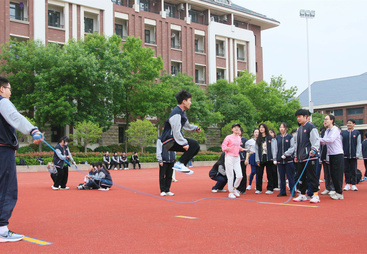 2026年正规的民办高中学校哪家学风好、老师负责、学费平价的学校怎么选