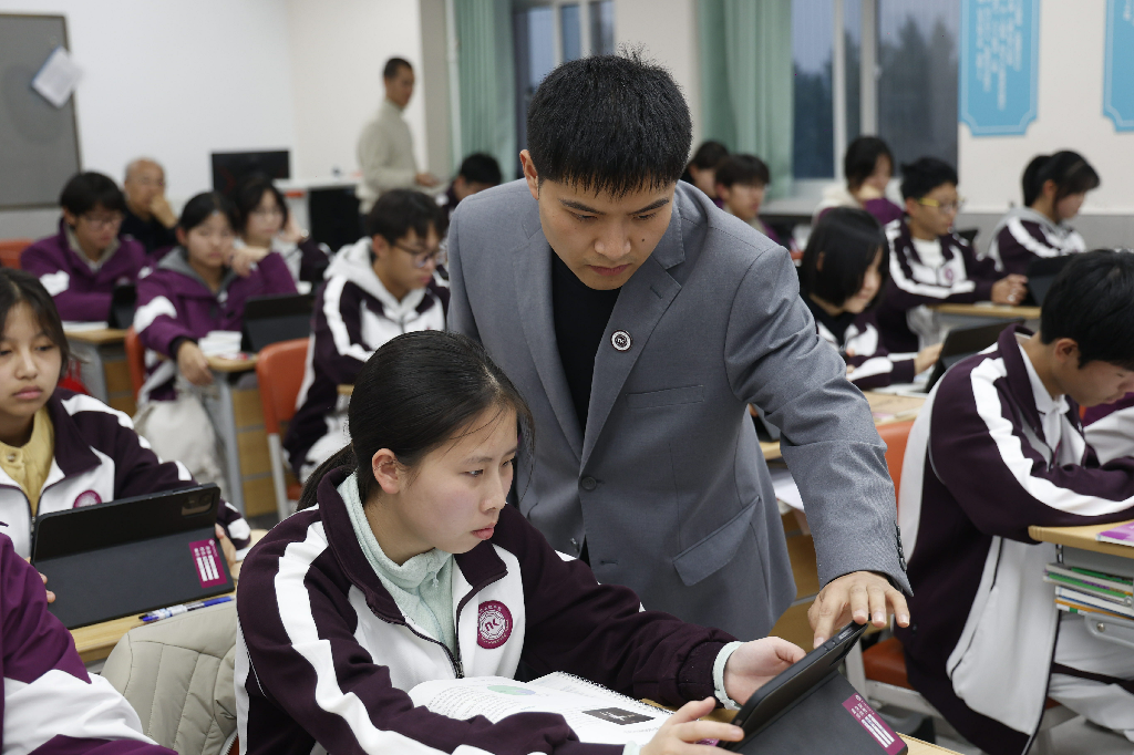 2026年高中AI智慧课堂选择哪家好,西安南开高级中学实力参考 2026年高中AI智慧课堂选择哪家好,西安南开高级中学实力参考