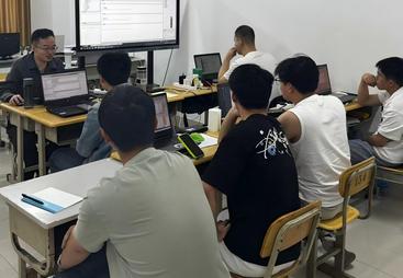  PLC培训学校客户口碑力荐