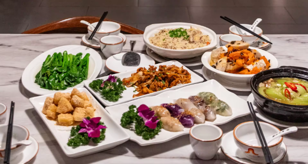 潮汕人家餐饮管理有限公司专业吗