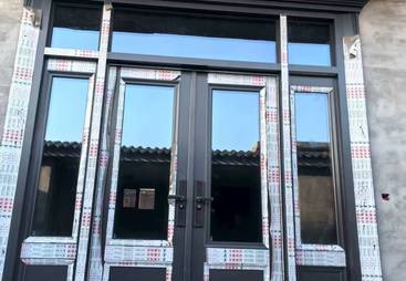 口碑好的中厅大门厂家，日常维护保养技巧分享