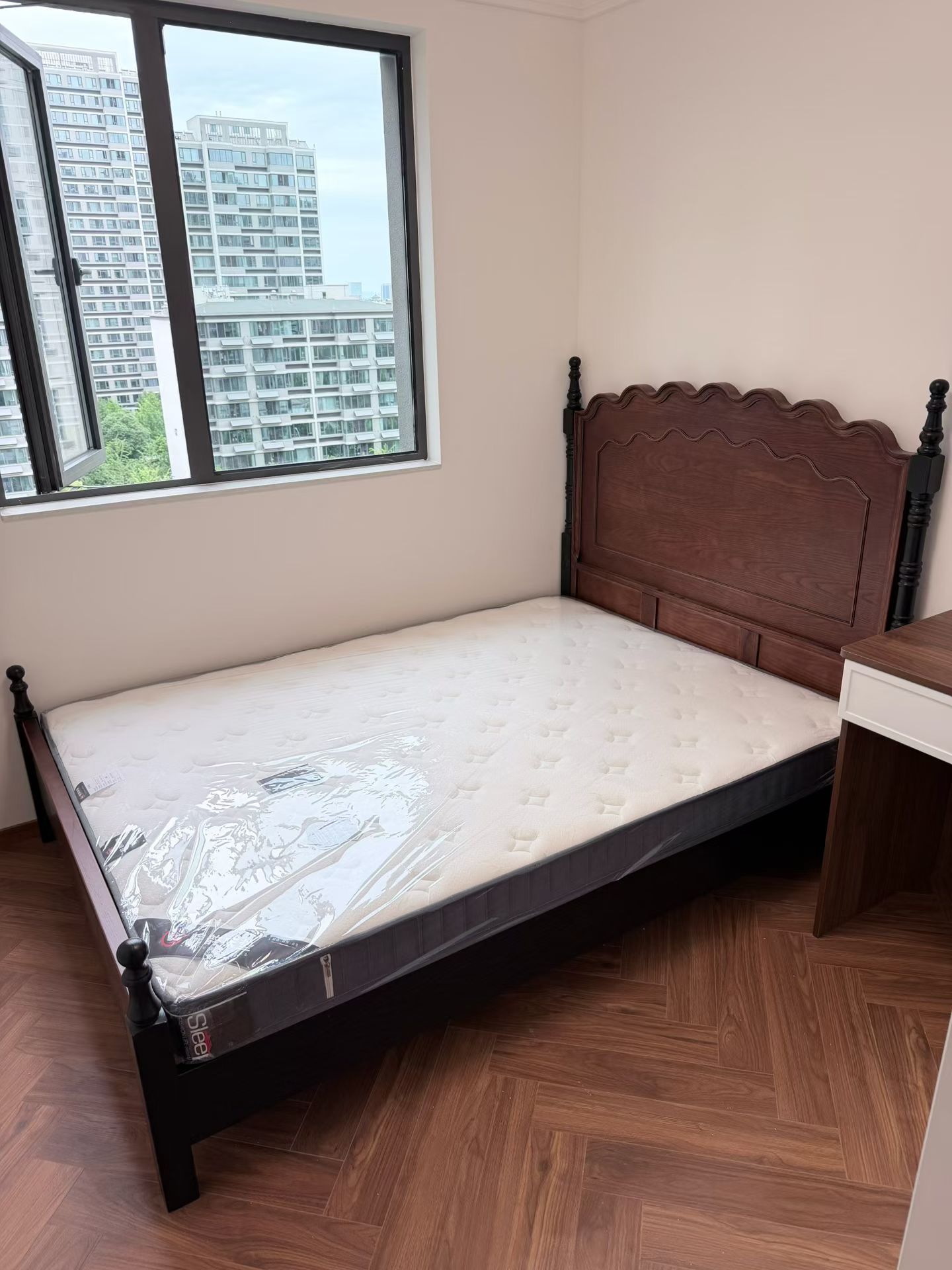喜达屋家具定制生产厂家 资质齐全不踩坑