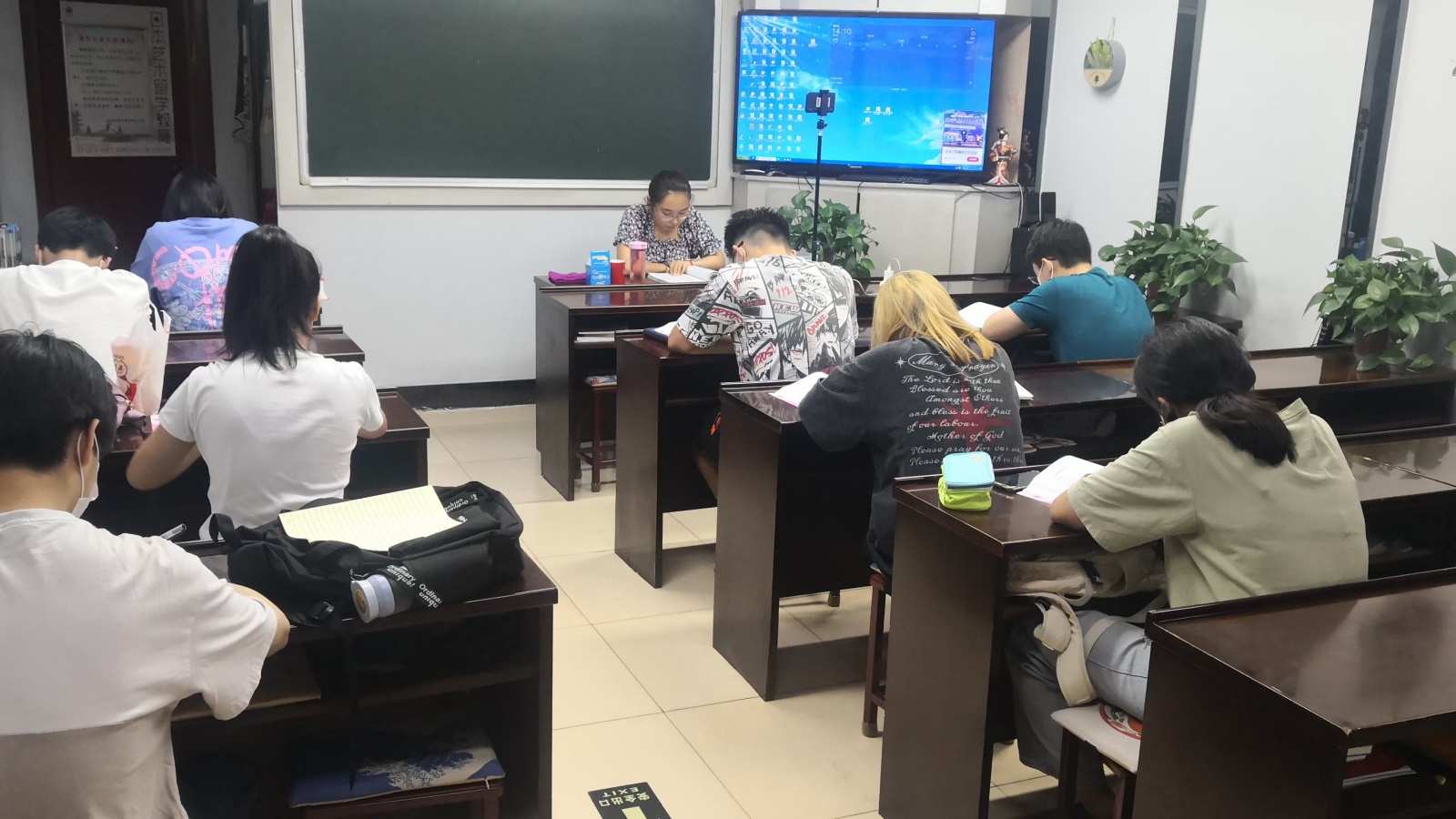 郑州想住校学小班日语推荐哪个机构 郑州想住校学小班日语推荐哪个机构