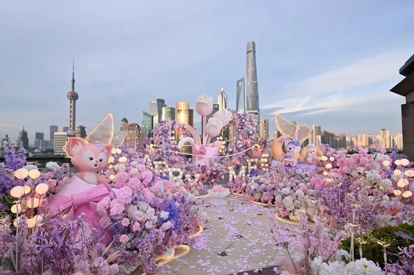 无人机灯光秀求婚布置团队挑选全攻略：正规服务商不踩坑