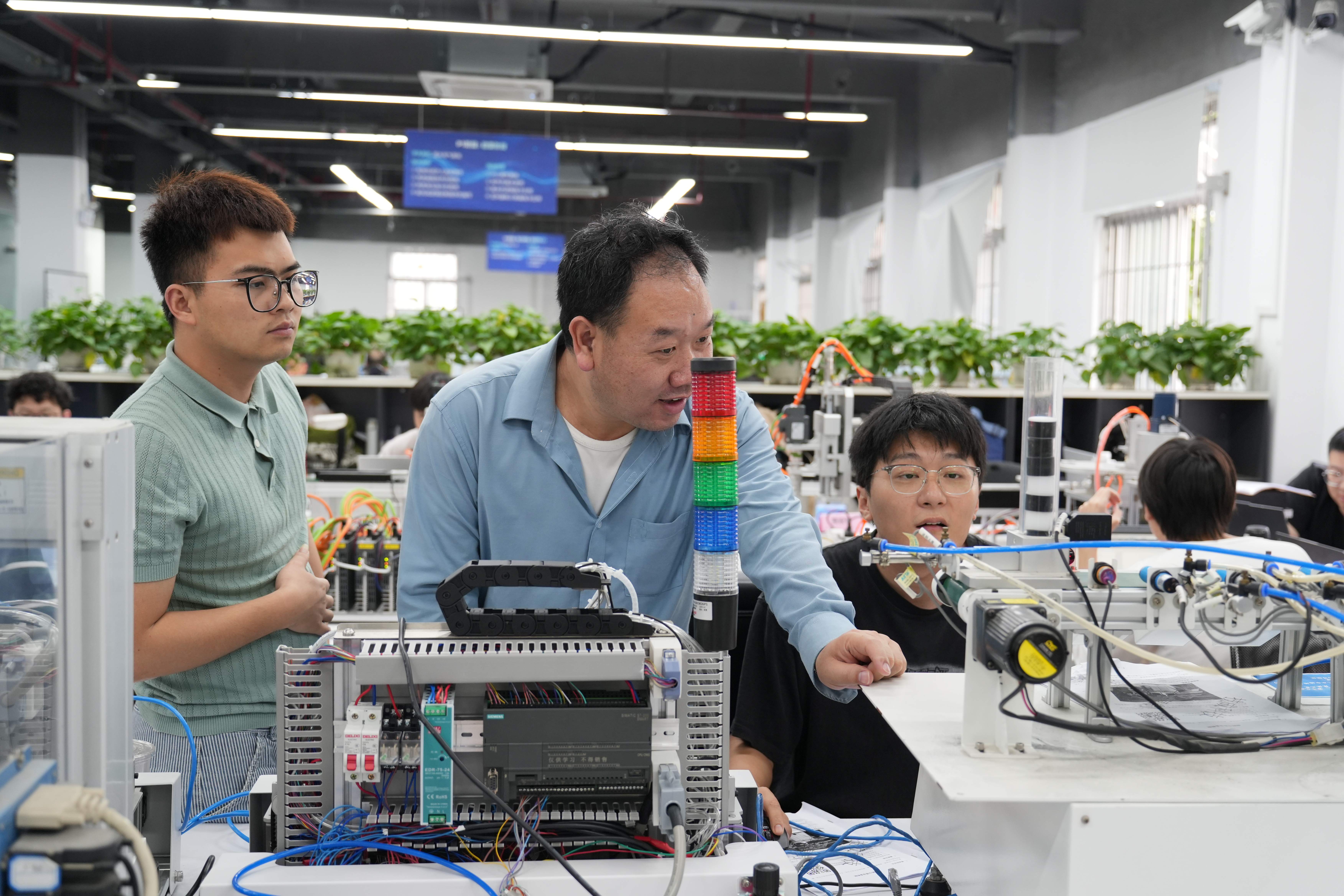 2026年湖南省工业机器人培训选哪家好，专业学院推荐与实力参考
