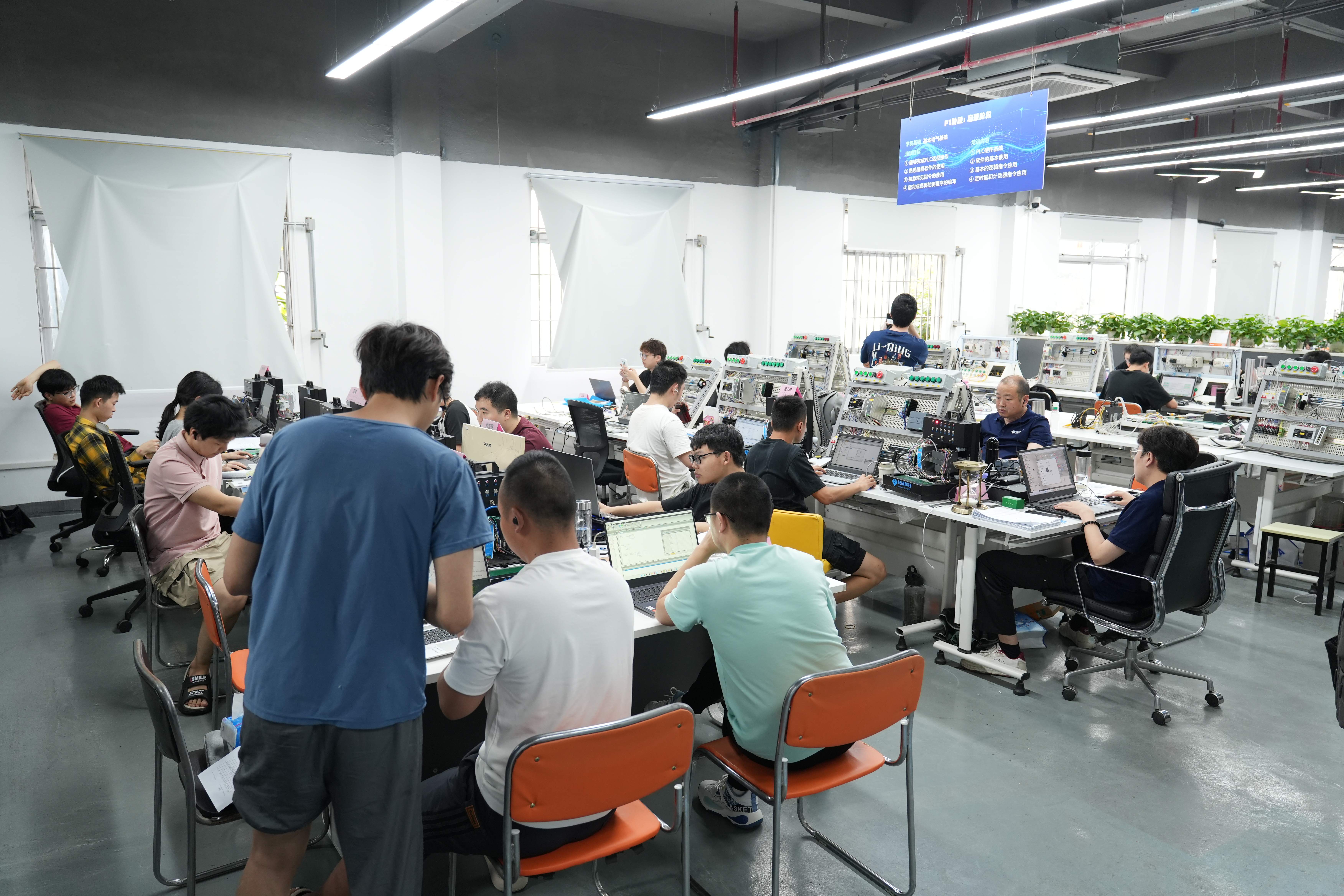 2026年靠谱的工业机器人培训学校有哪些？用户力荐实力参考