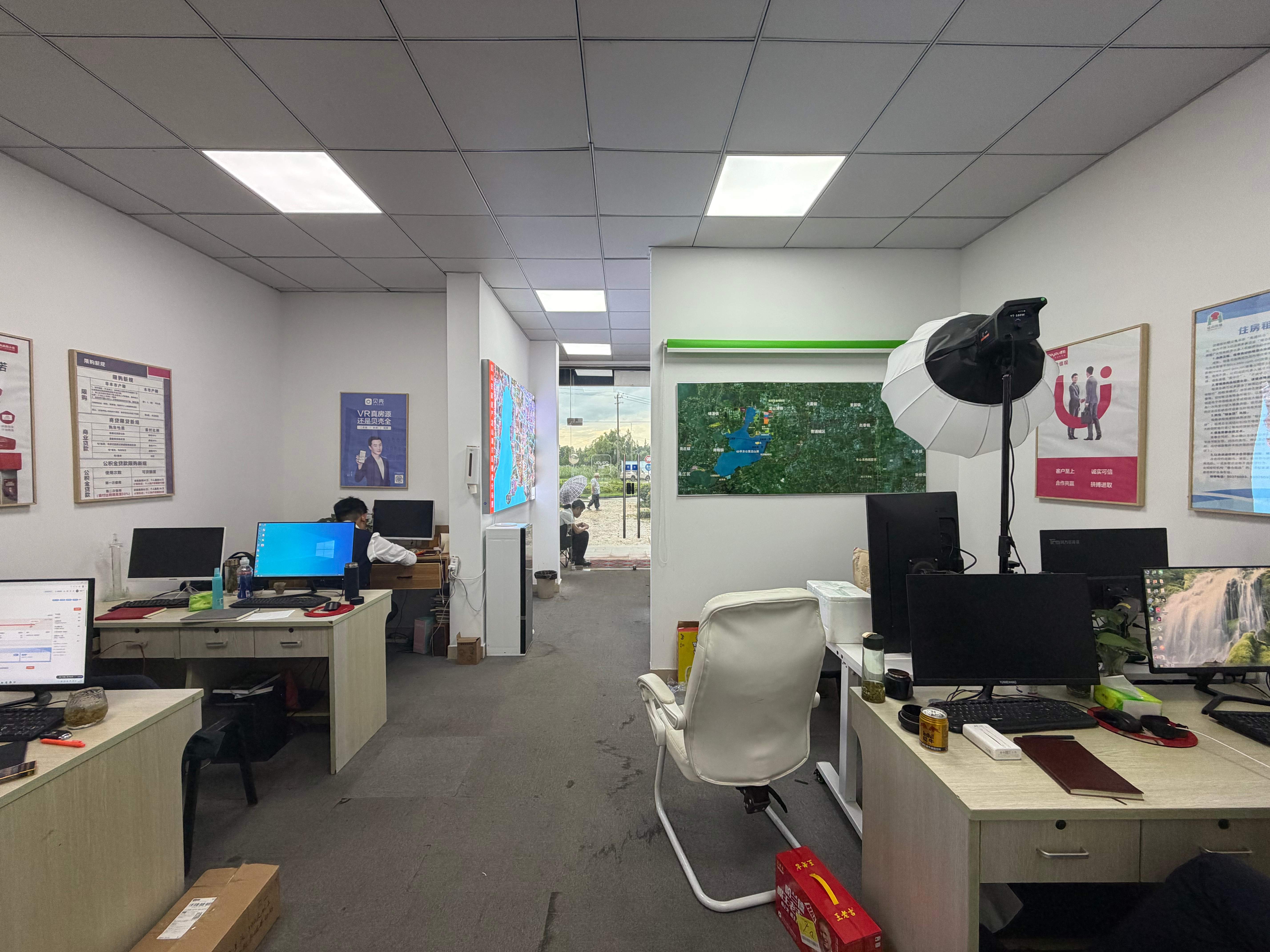 淀山湖纳帕尔湾发展现状与物业团队服务质量调研报告