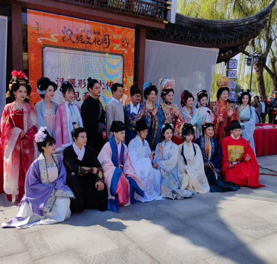 美发师培训机构用户力荐:专业实力与用户口碑深度解析 美发师培训机构用户力荐:专业实力与用户口碑深度解析