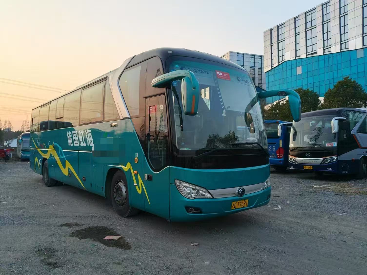 上海高铁站接送包车服务公司行业全景分析，专业实力与用户口碑