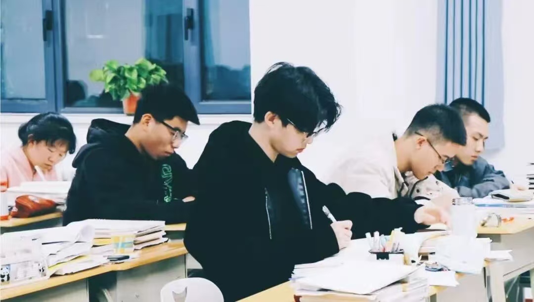 兰州附工补习学校复读学校地址在哪 兰州附工补习学校复读学校地址在哪