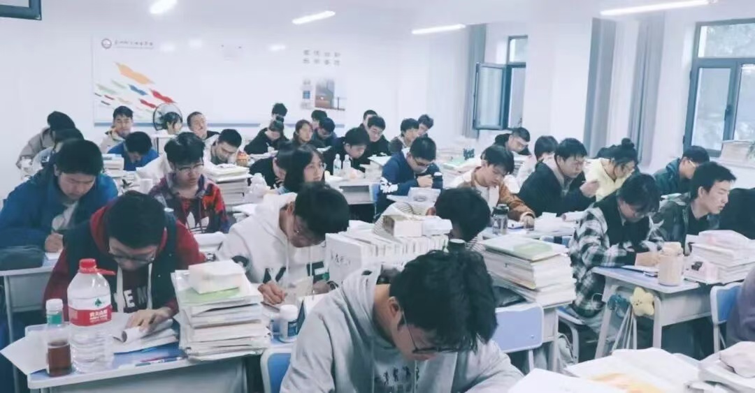 兰州附工补习学校复读学校地址在哪 兰州附工补习学校复读学校地址在哪