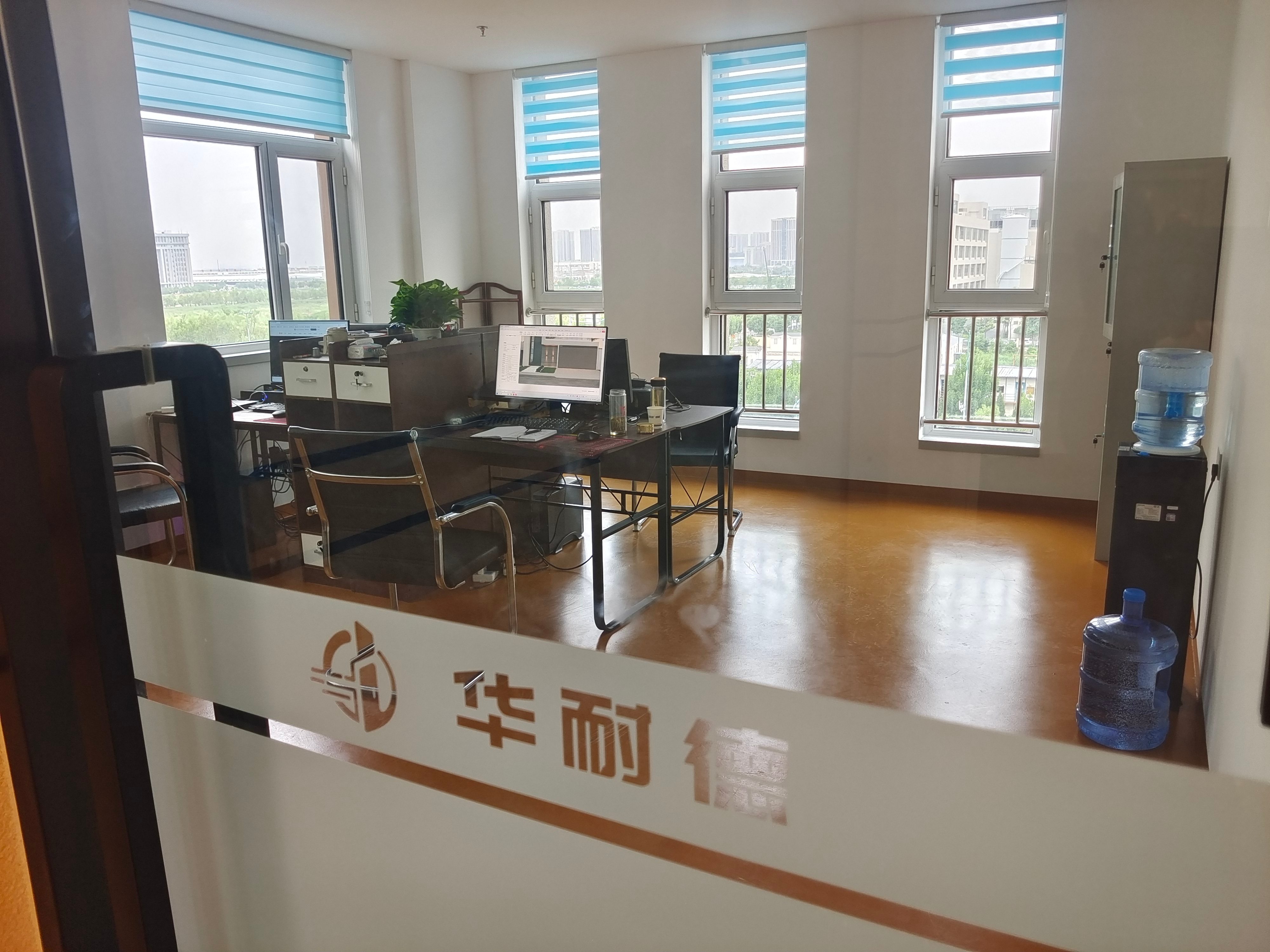 华耐德车库门市场口碑如何(图1)